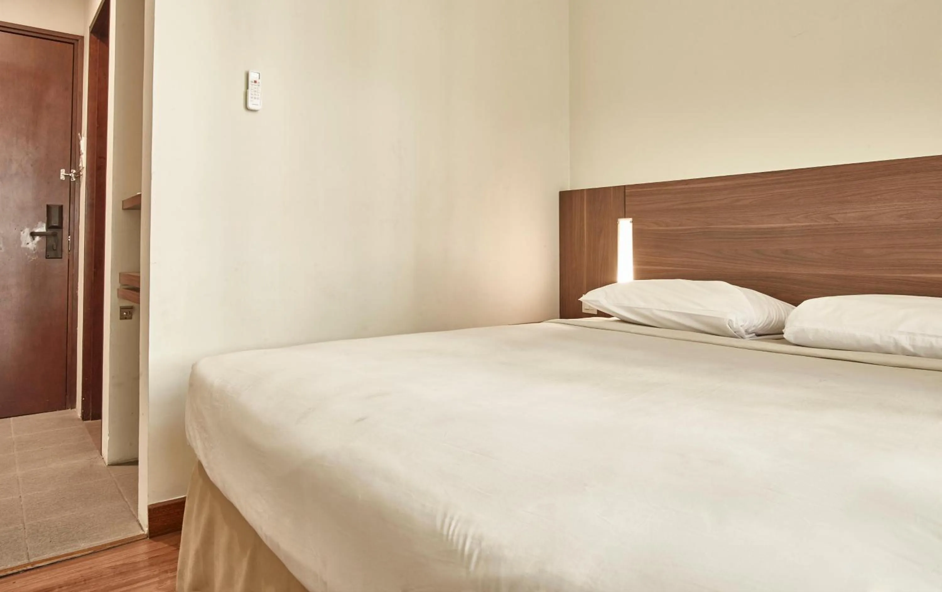 Bedroom, Bed in Grand Cikarang Hotel