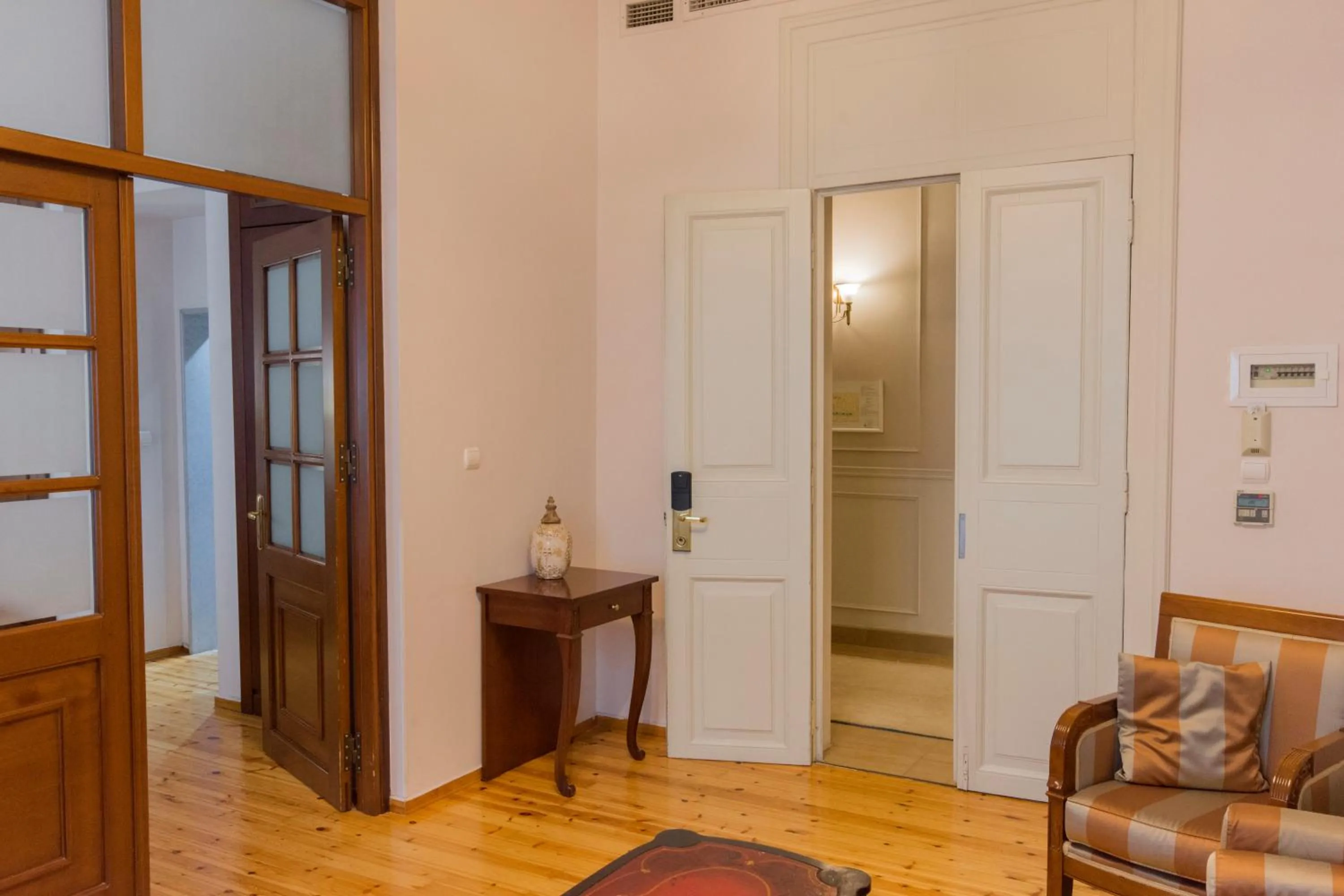 Bedroom in Capsis Bristol Boutique Hotel