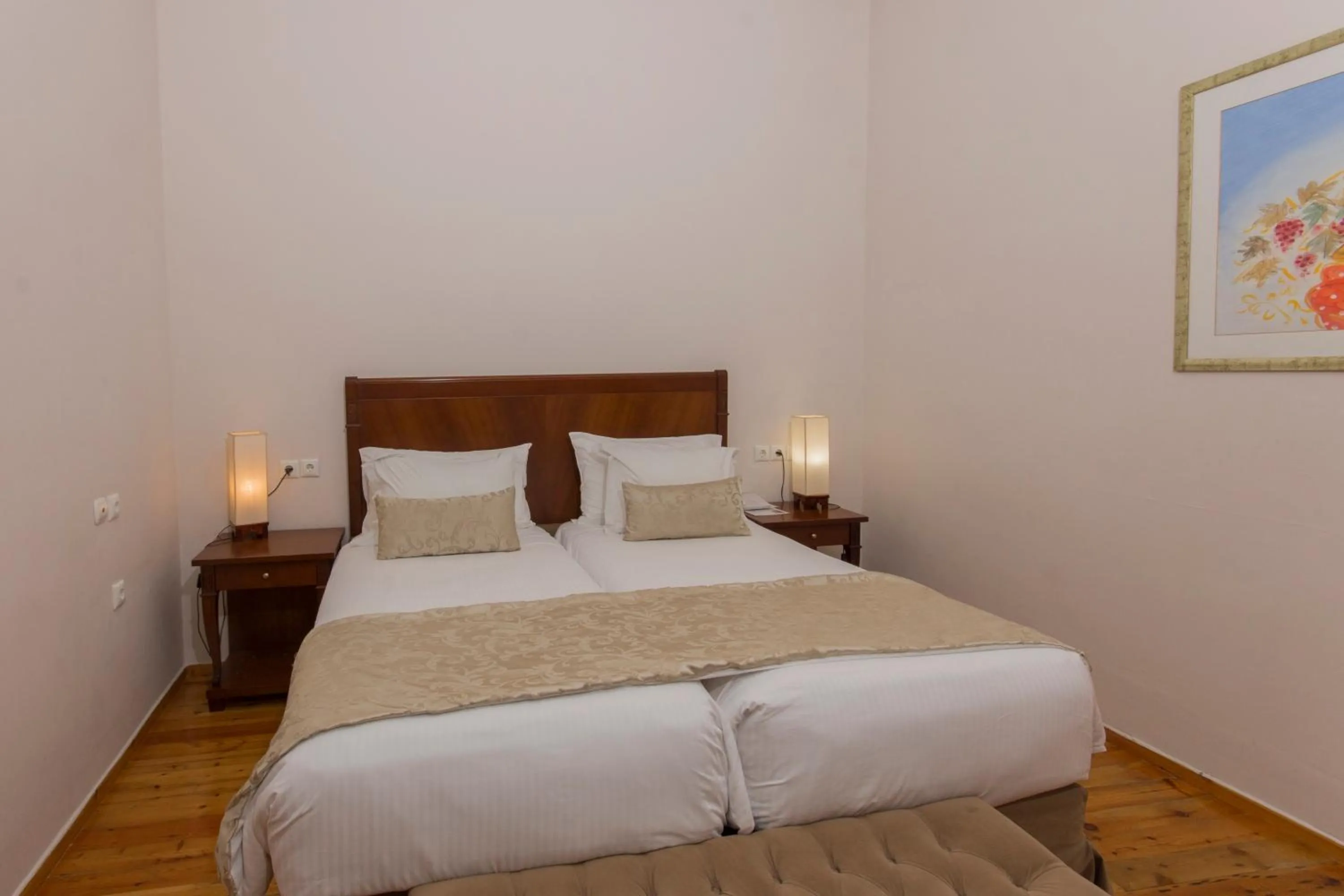 Bedroom, Bed in Capsis Bristol Boutique Hotel