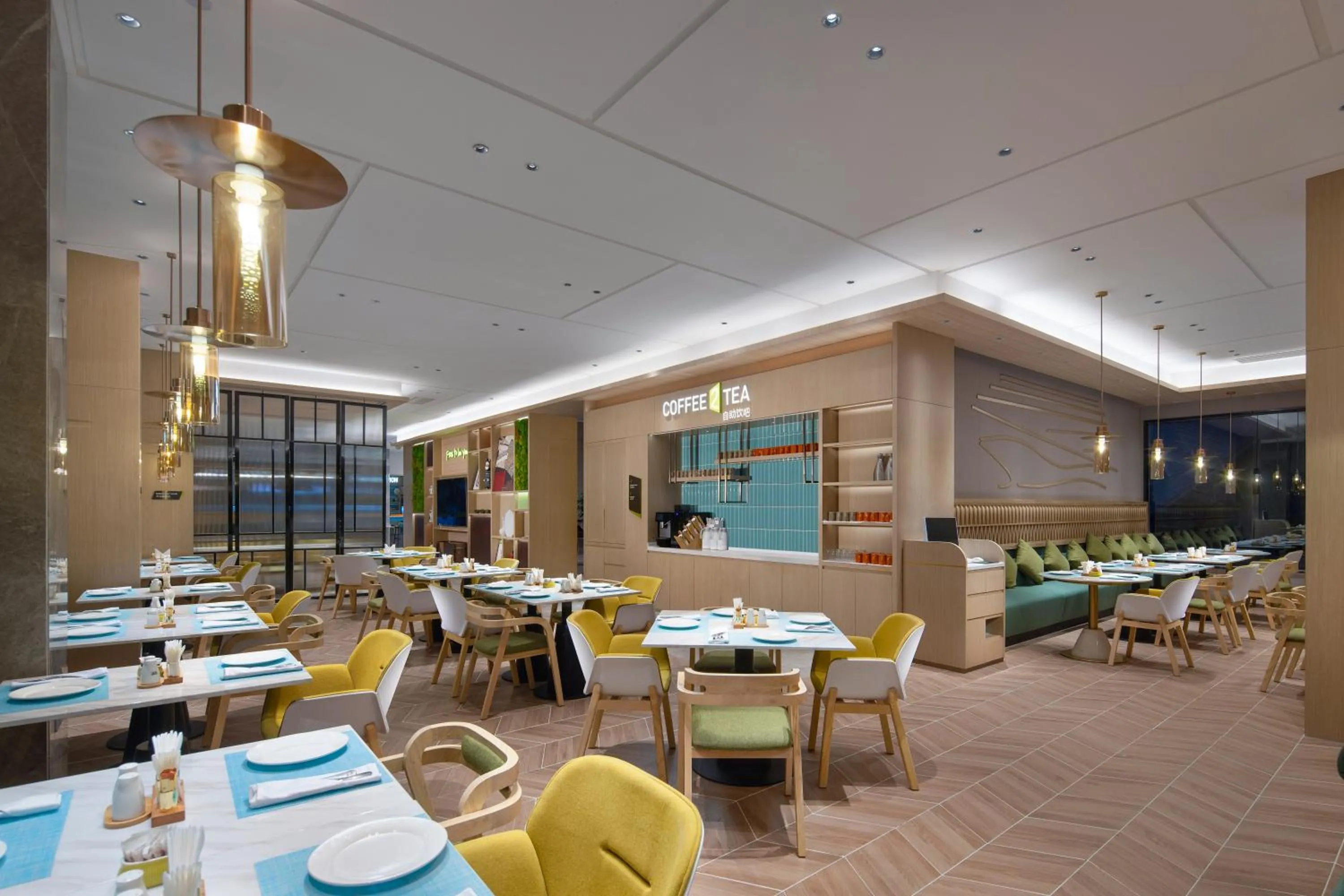 Restaurant/places to eat in Home2 Suites By Hilton Wuhan Hankou Railway Station