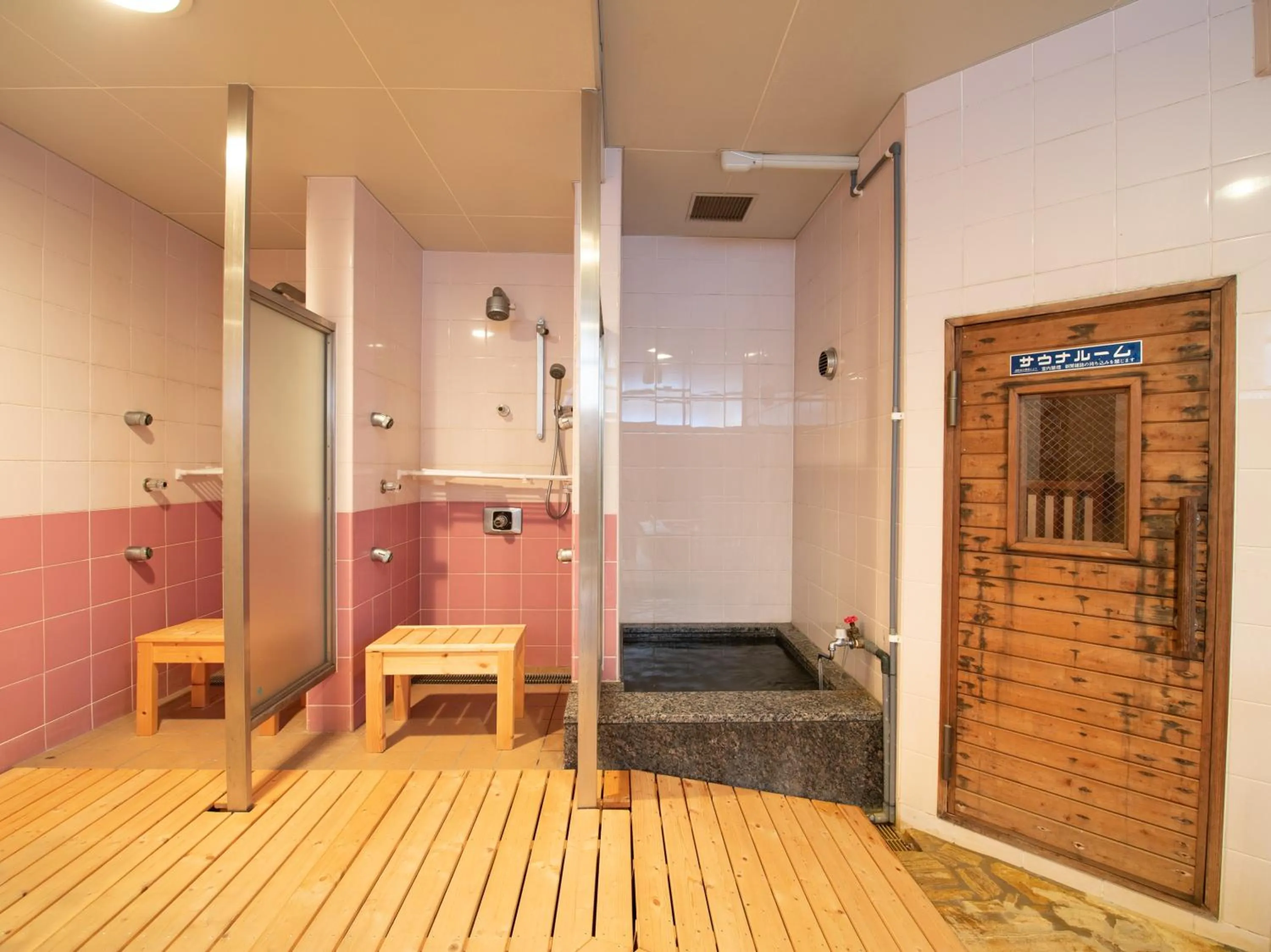 Shower in Chateraise Lodge Kasugai