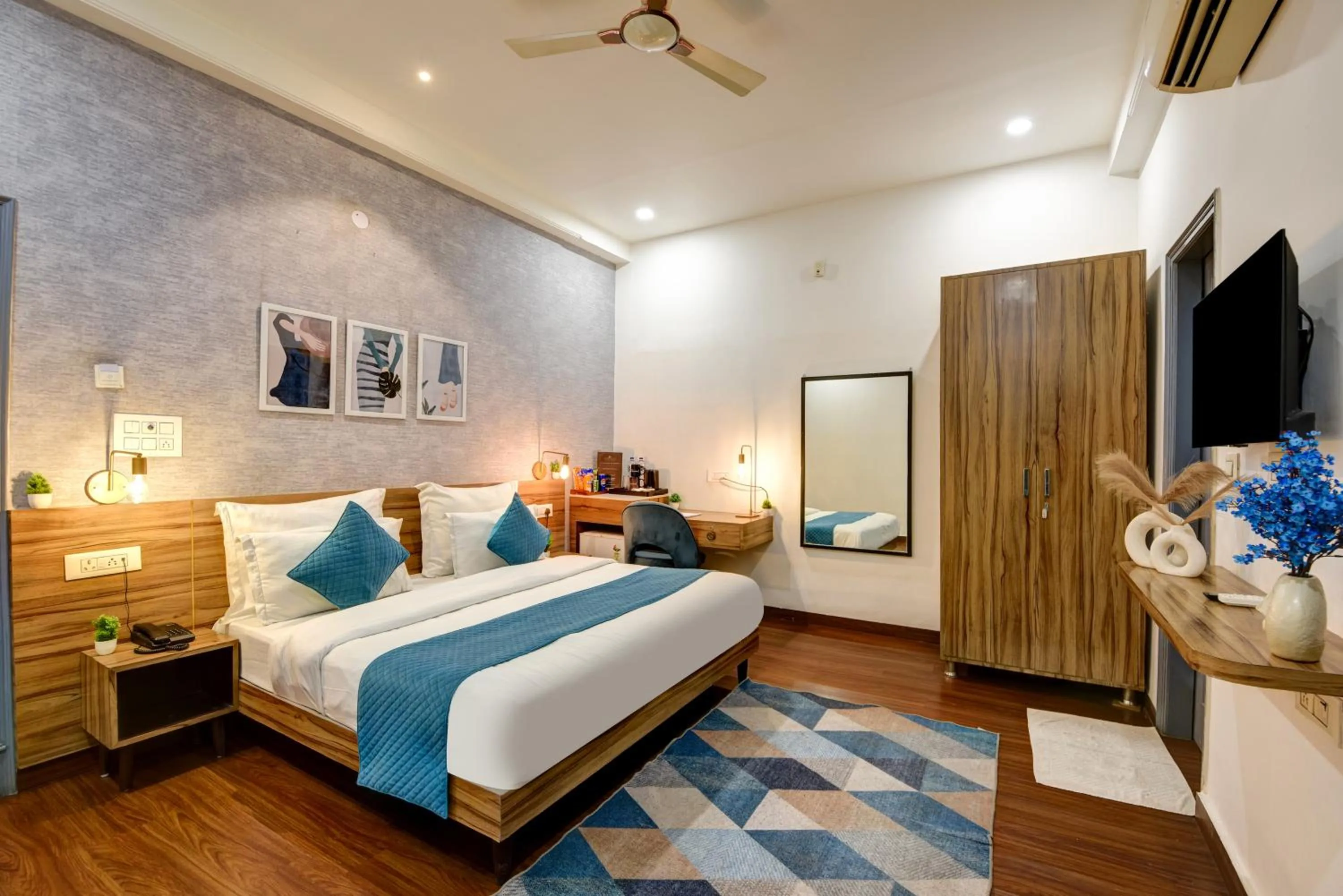 Bed in Gallivanto Inn - Rohini