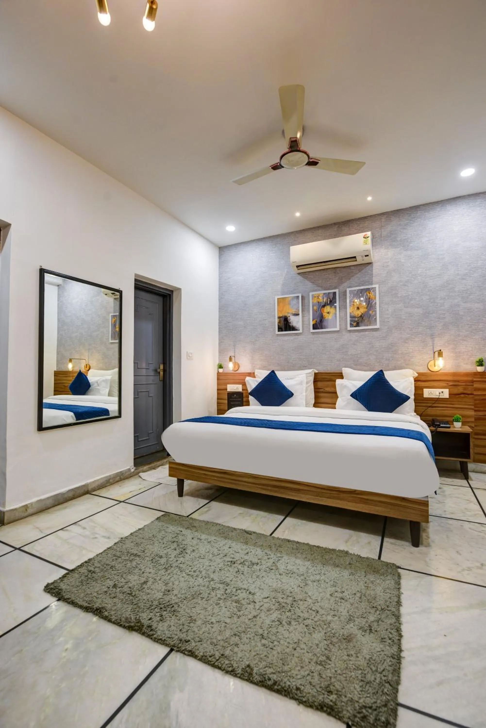 Bed in Gallivanto Inn - Rohini