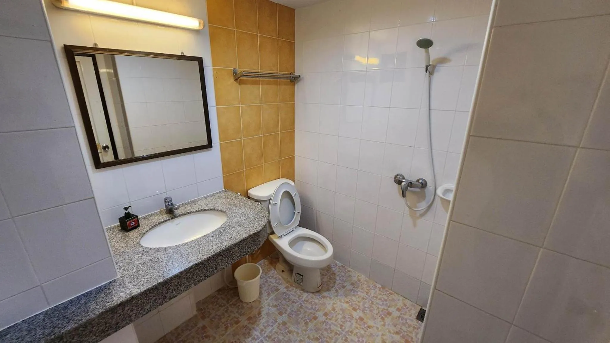 Bathroom in White Rose​ Hotel​ II​