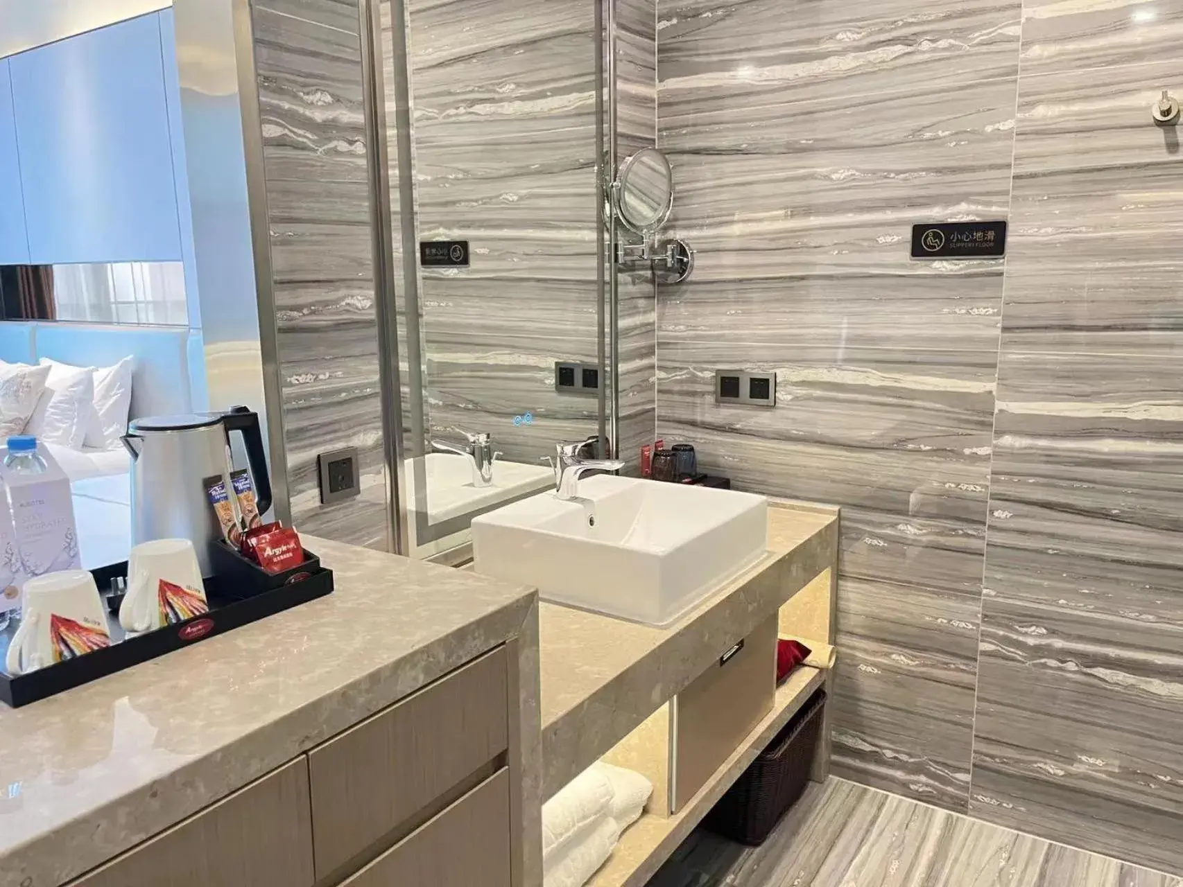 Superior Double Room in Qingyuan Argyle Hotel Superior Double Room in Qingyuan Argyle Hotel