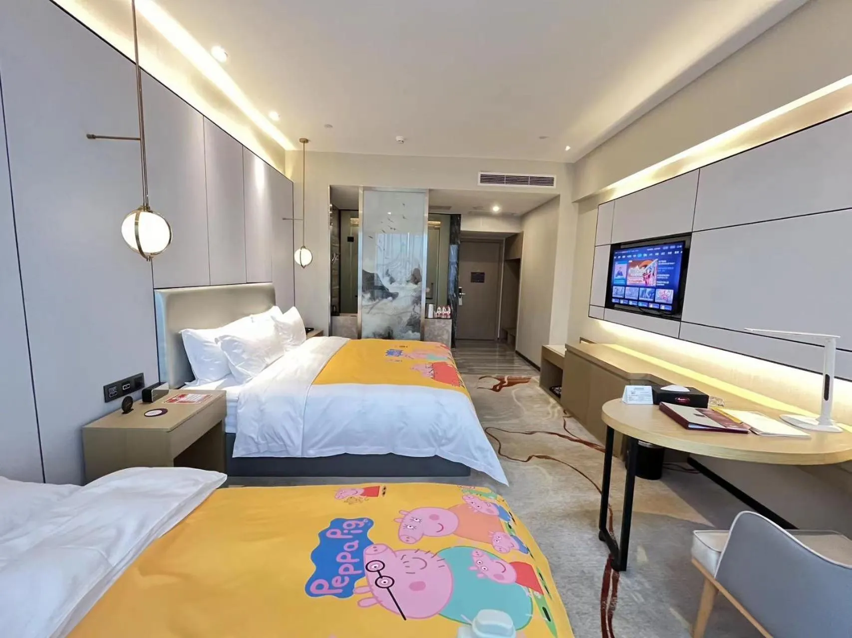 Bed in Qingyuan Argyle Hotel