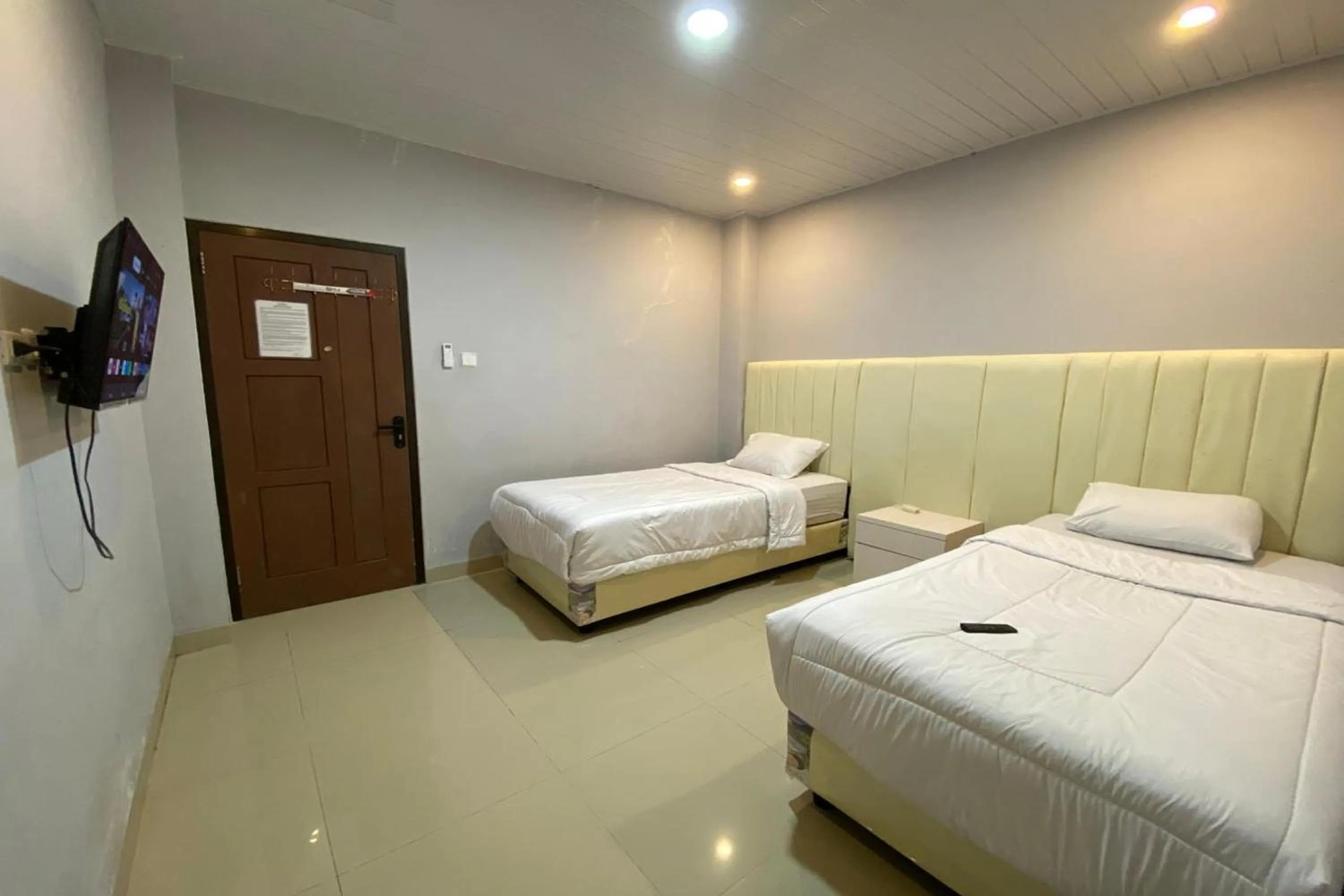Bed in Ranls Dream Syari'ah Banda Aceh