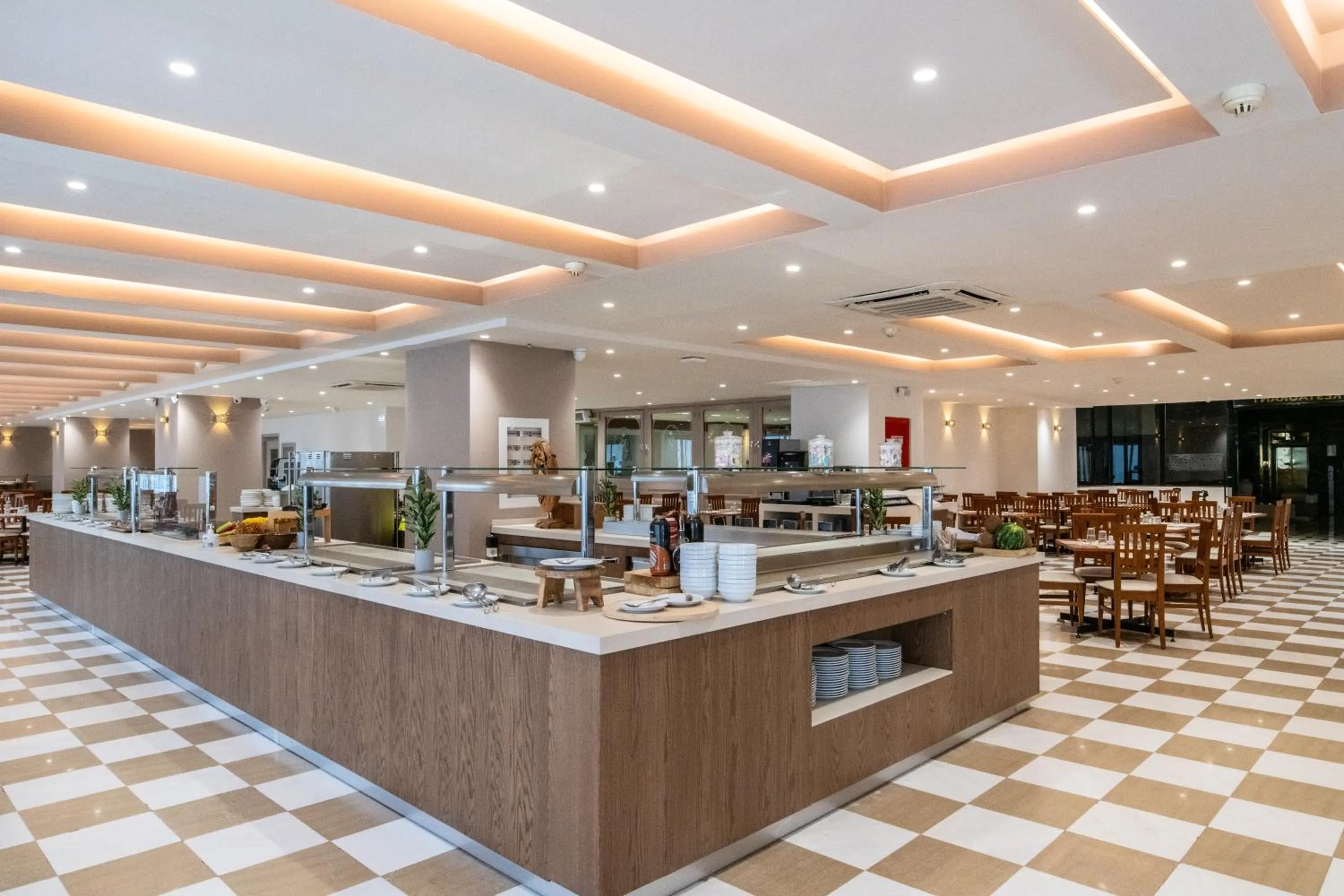 Restaurant/places to eat in Capsis Hotel Thessaloniki