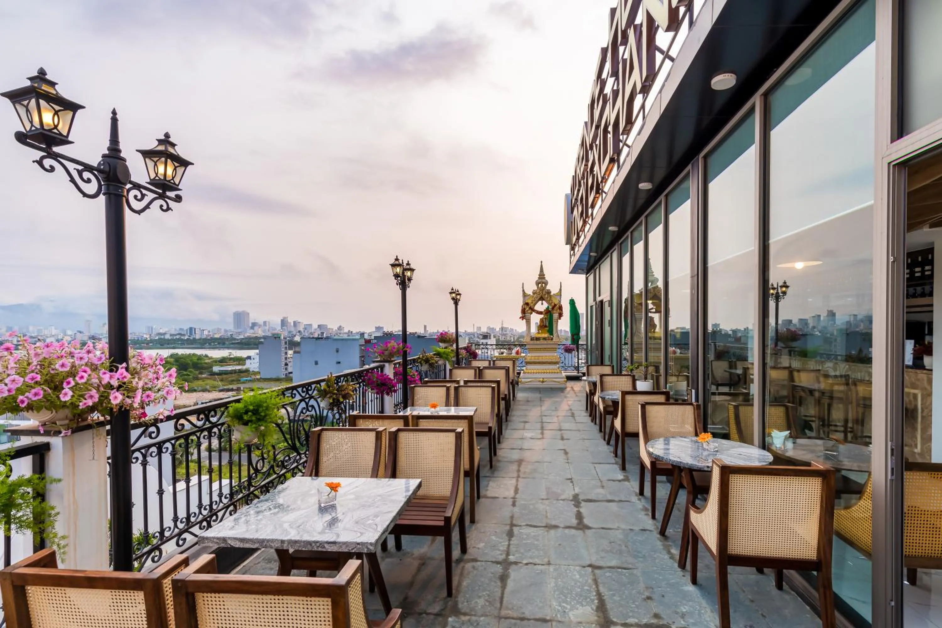 Garden in Florence Hotel
