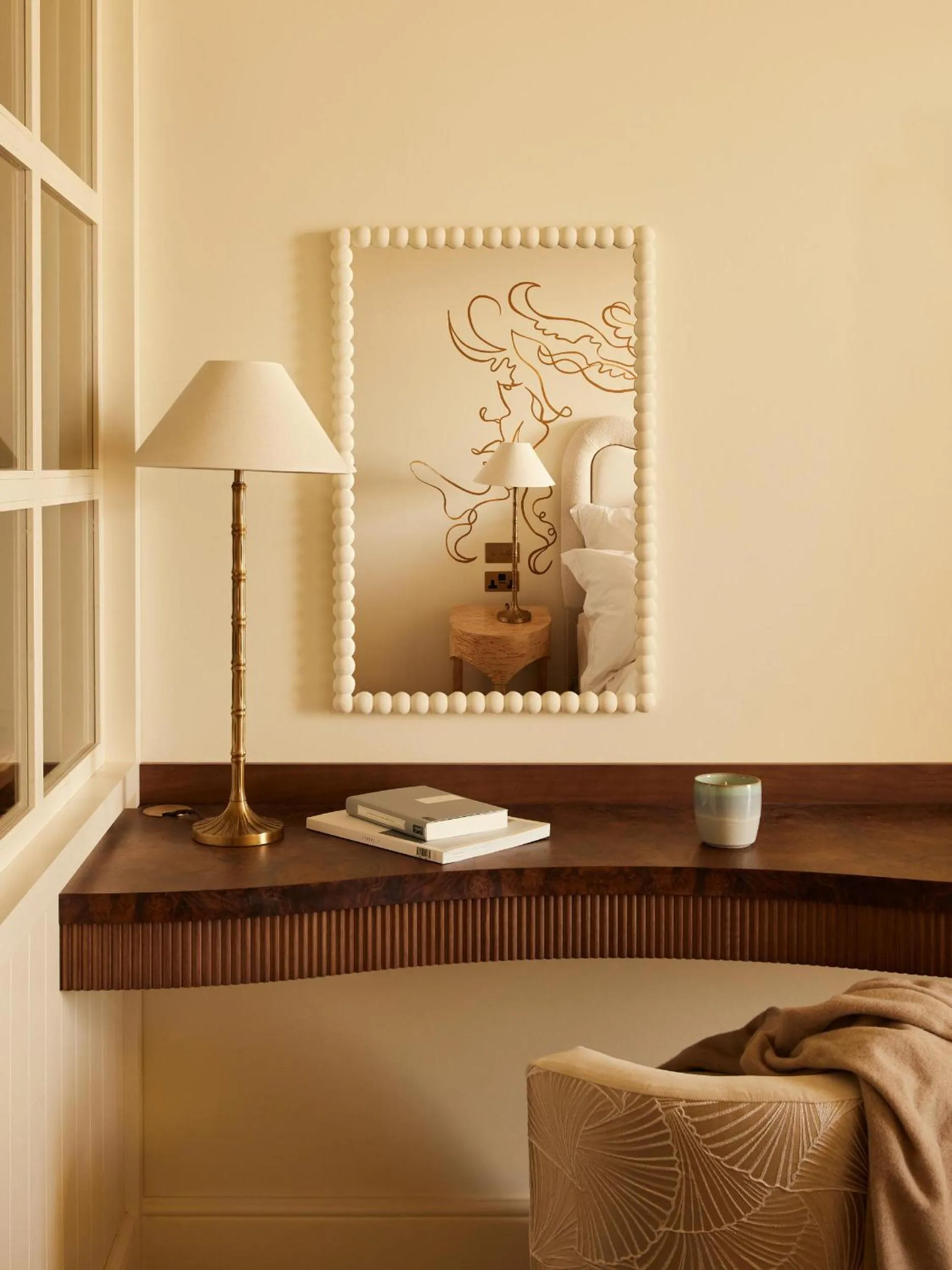 Seating area in No 42 by GuestHouse, Margate