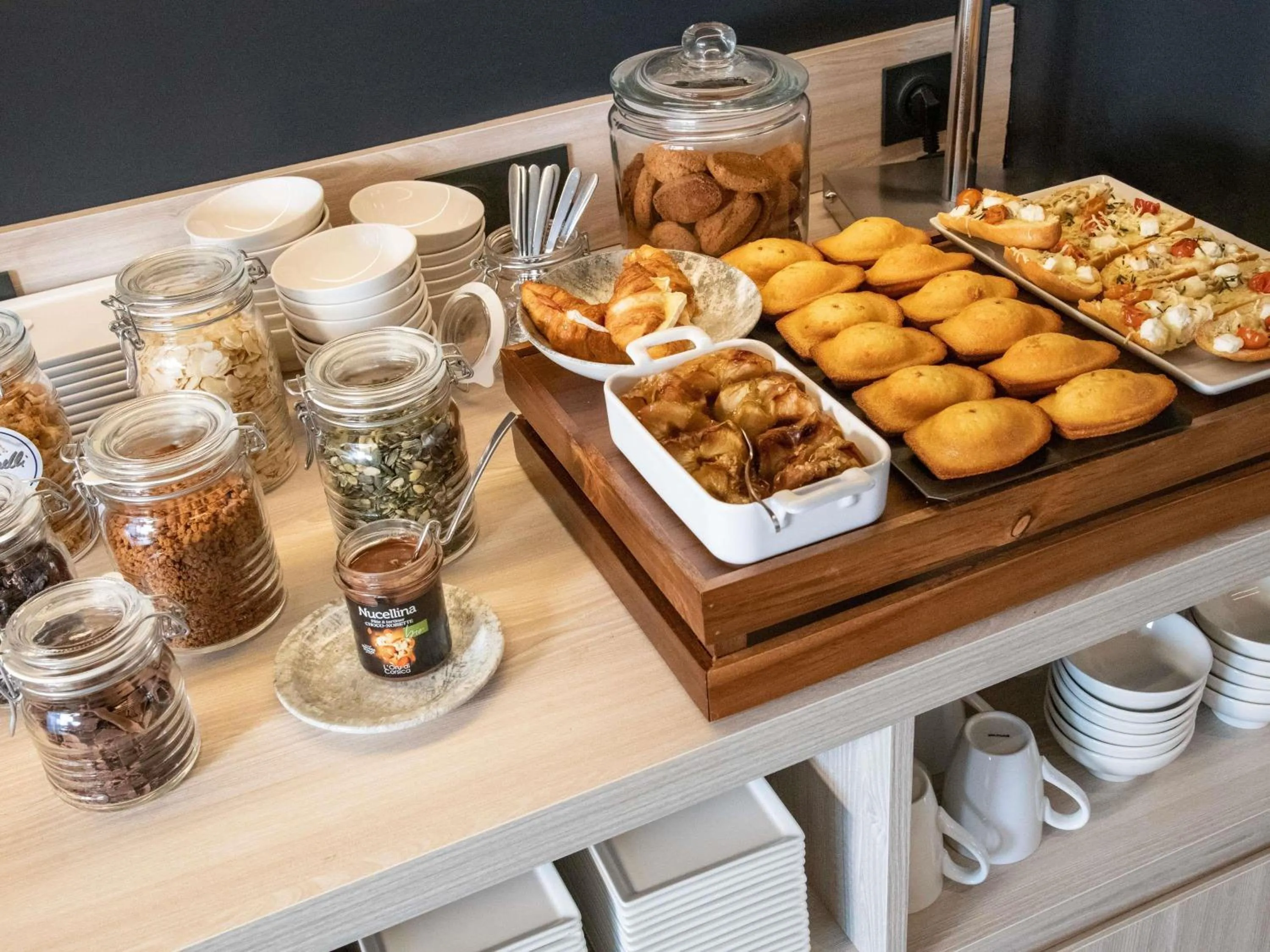 Breakfast in ibis Styles Porto Vecchio