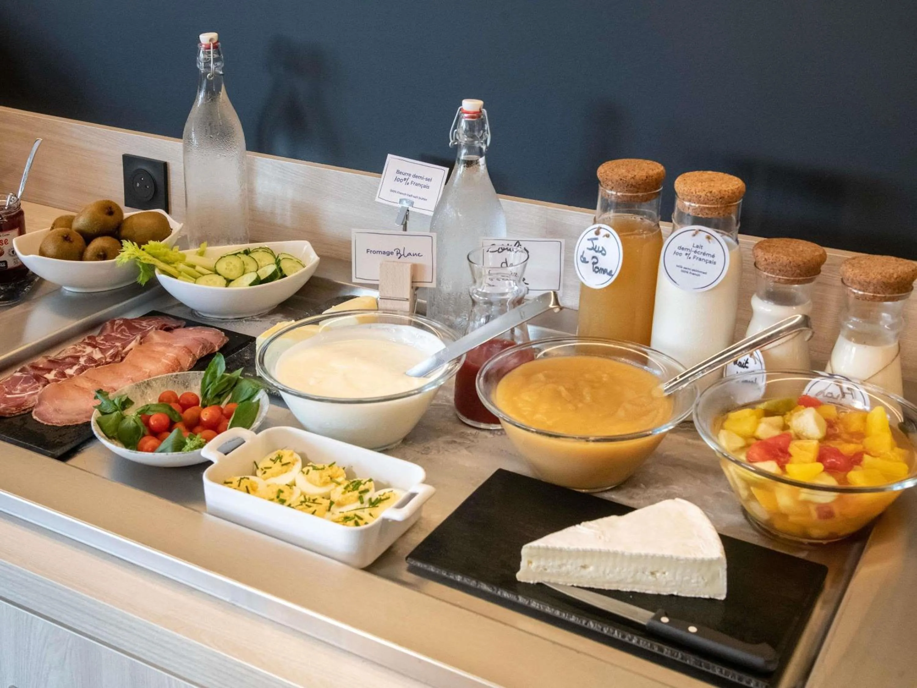 Breakfast in ibis Styles Porto Vecchio