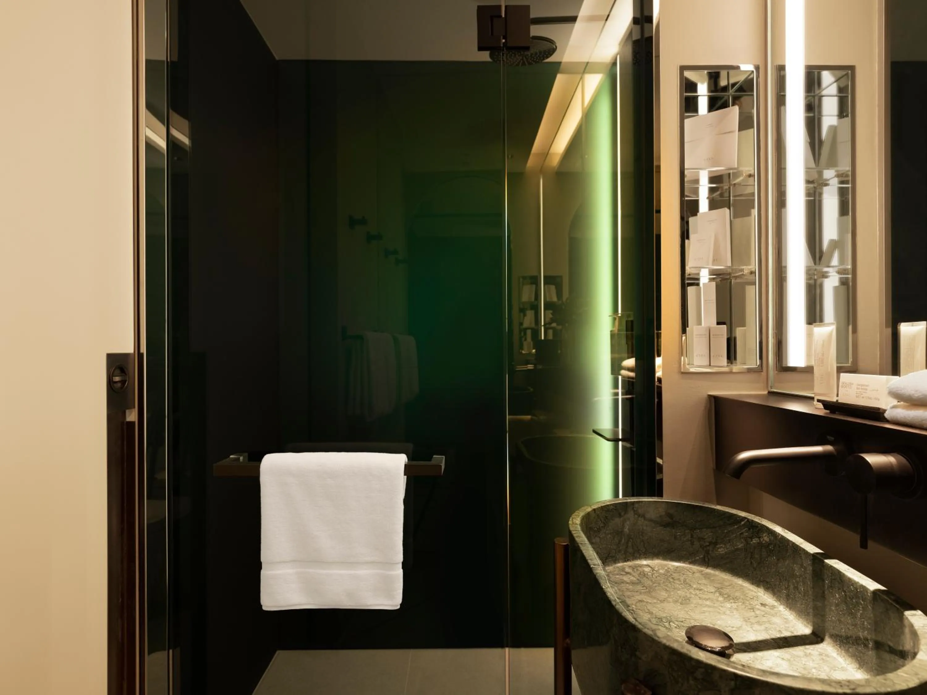 Bathroom in Mondrian Singapore Duxton