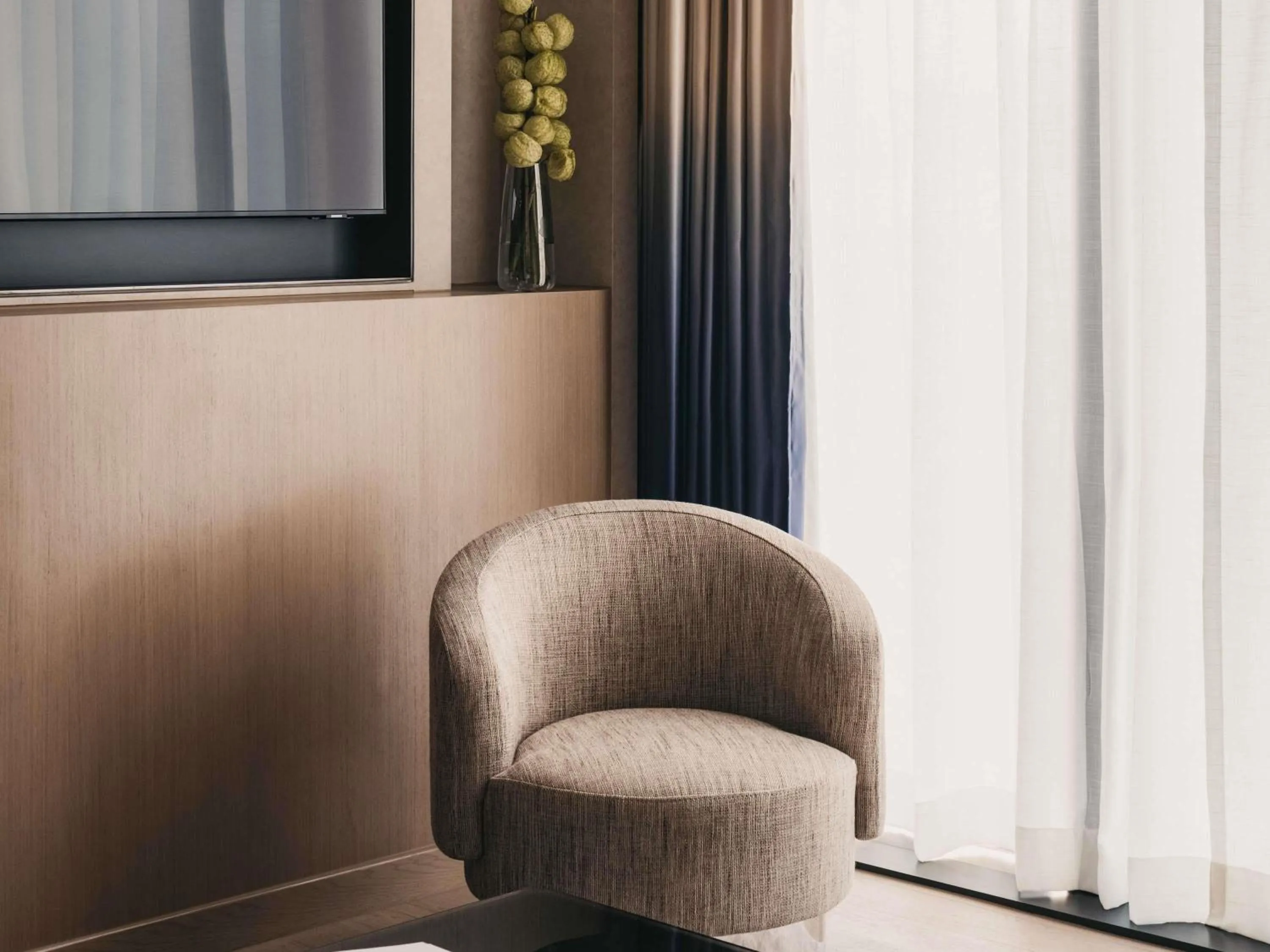 Bedroom in Mondrian Singapore Duxton