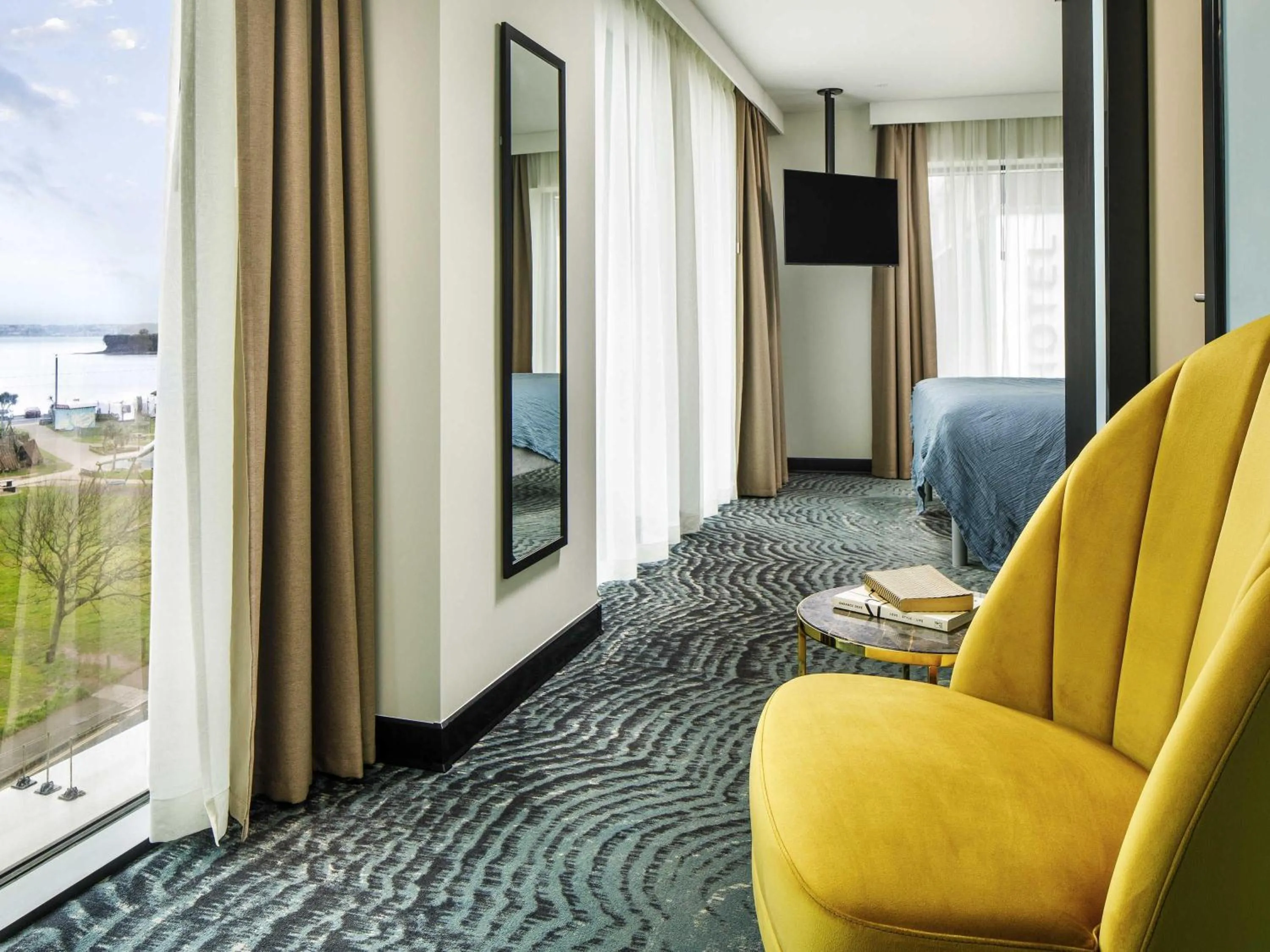 Bedroom in ibis Styles Paignton