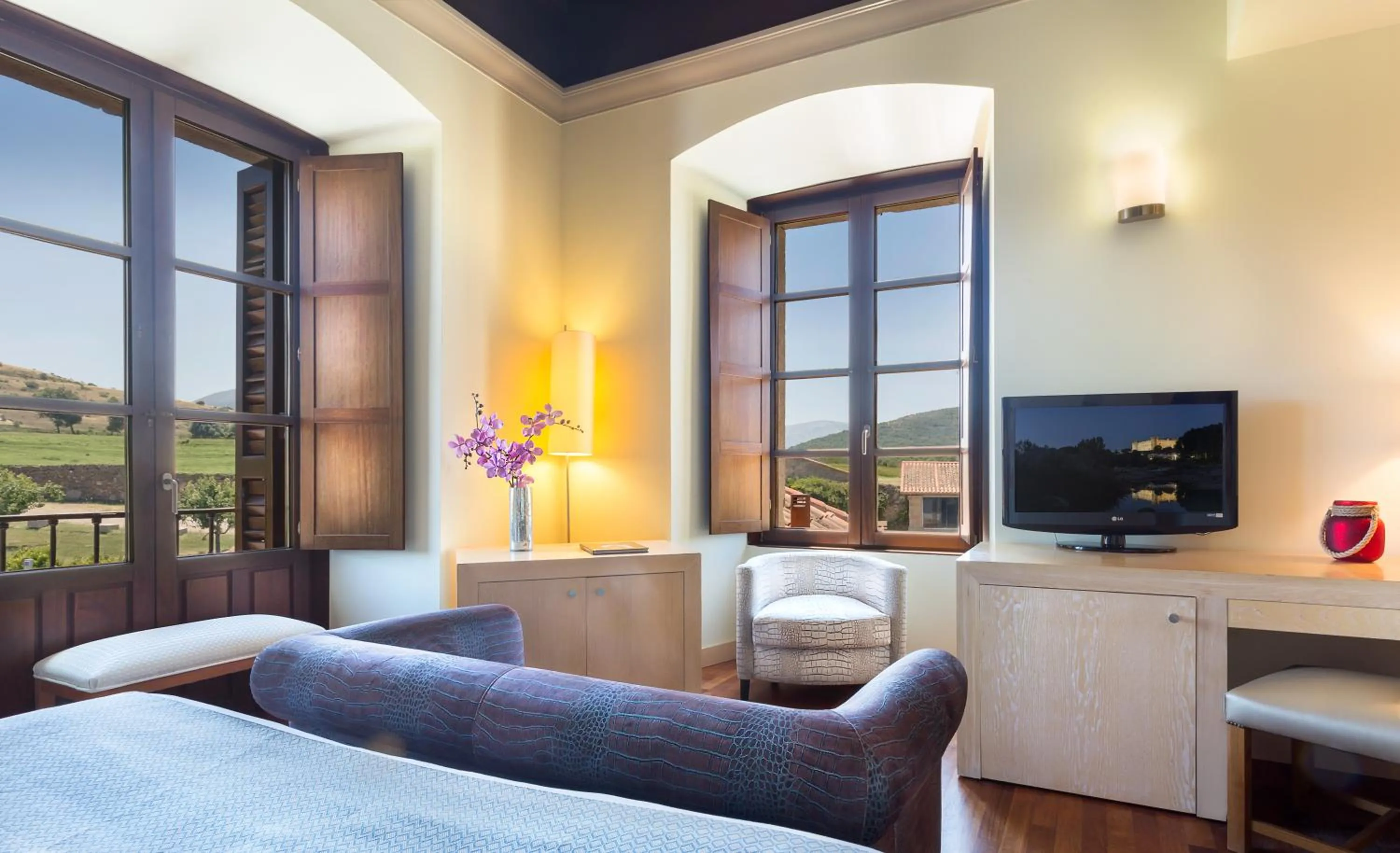 Decorative detail, Bed in Izan Puerta de Gredos