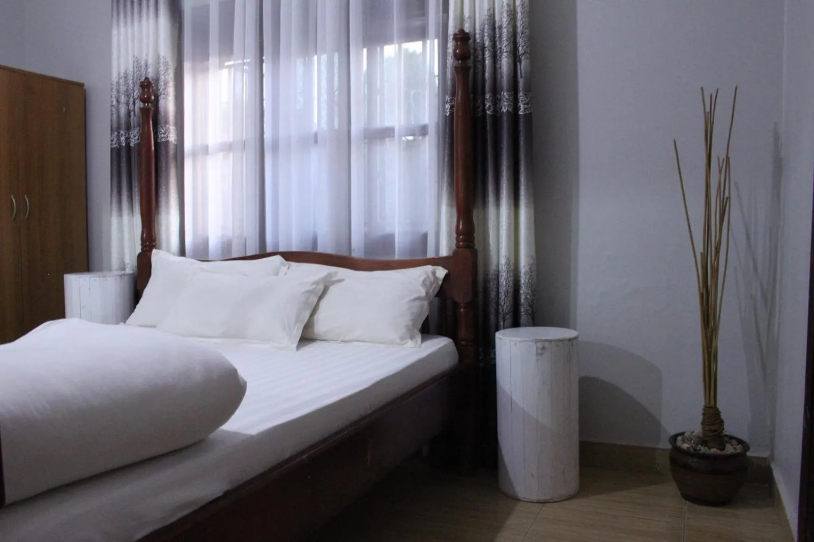 Bed in Chel and Vade Cottages