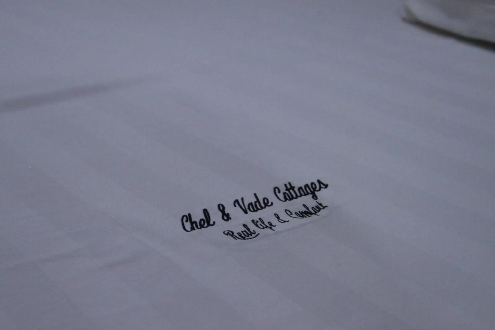 Bed in Chel and Vade Cottages