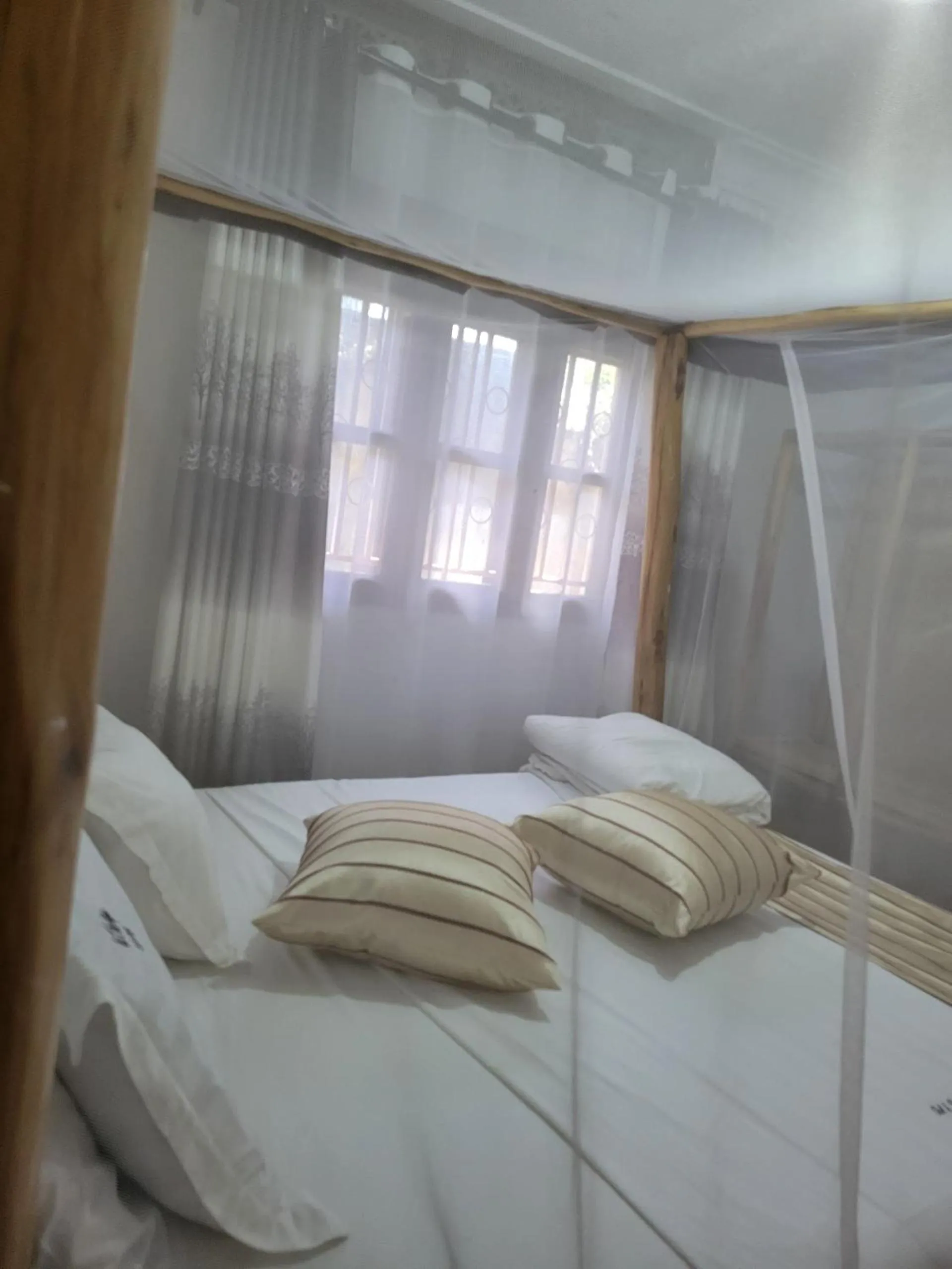 Bed in Chel and Vade Cottages