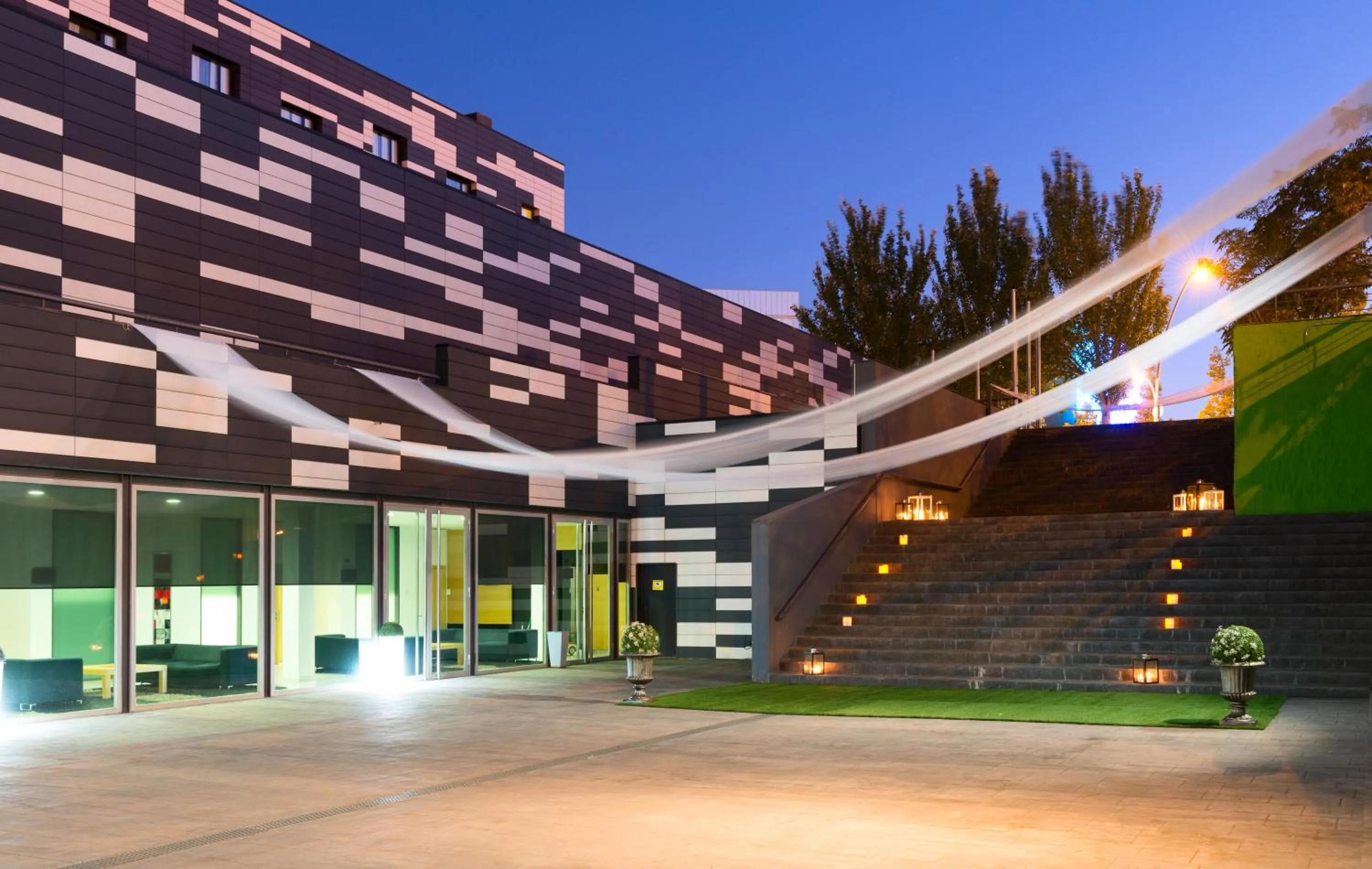 Facade/entrance in Hotel Zentral Ave