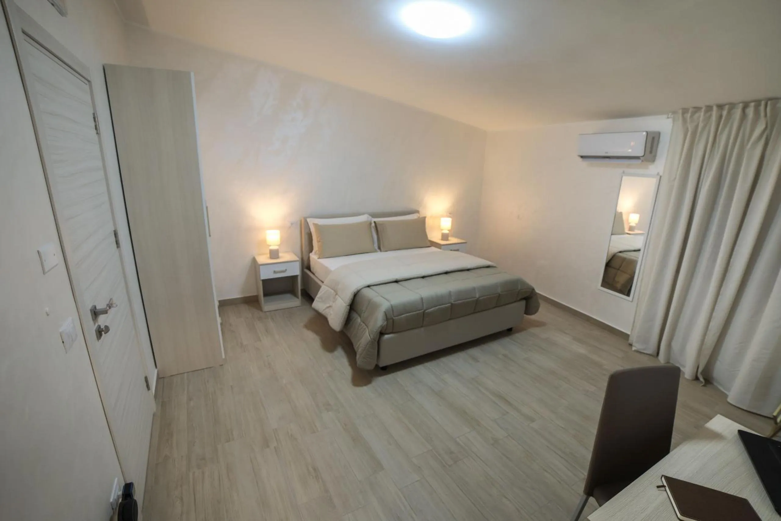 Bedroom, Bed in GREEN - Bed and Breakfast a Castrovillari