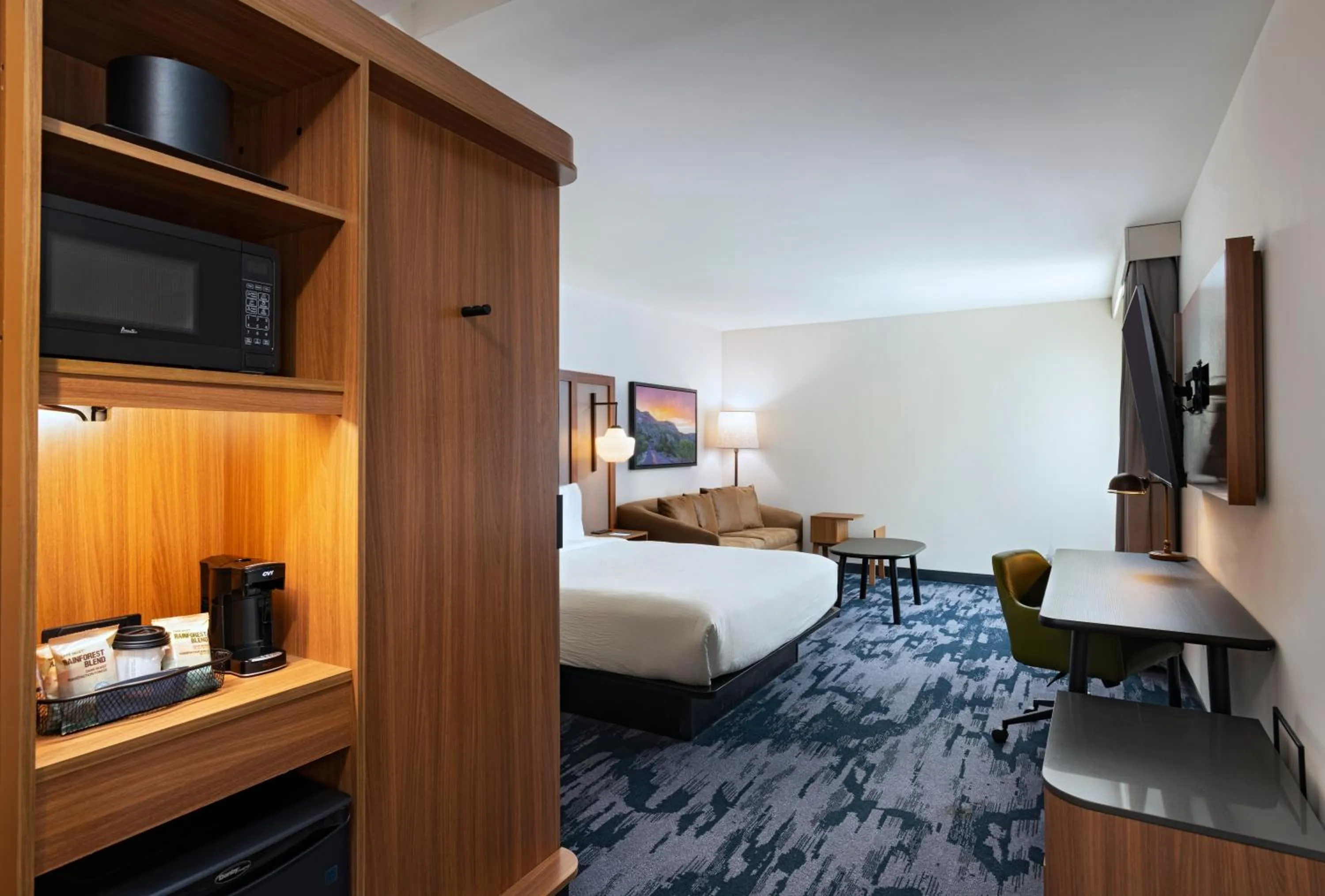 Bed in Fairfield Inn & Suites Austin Downtown