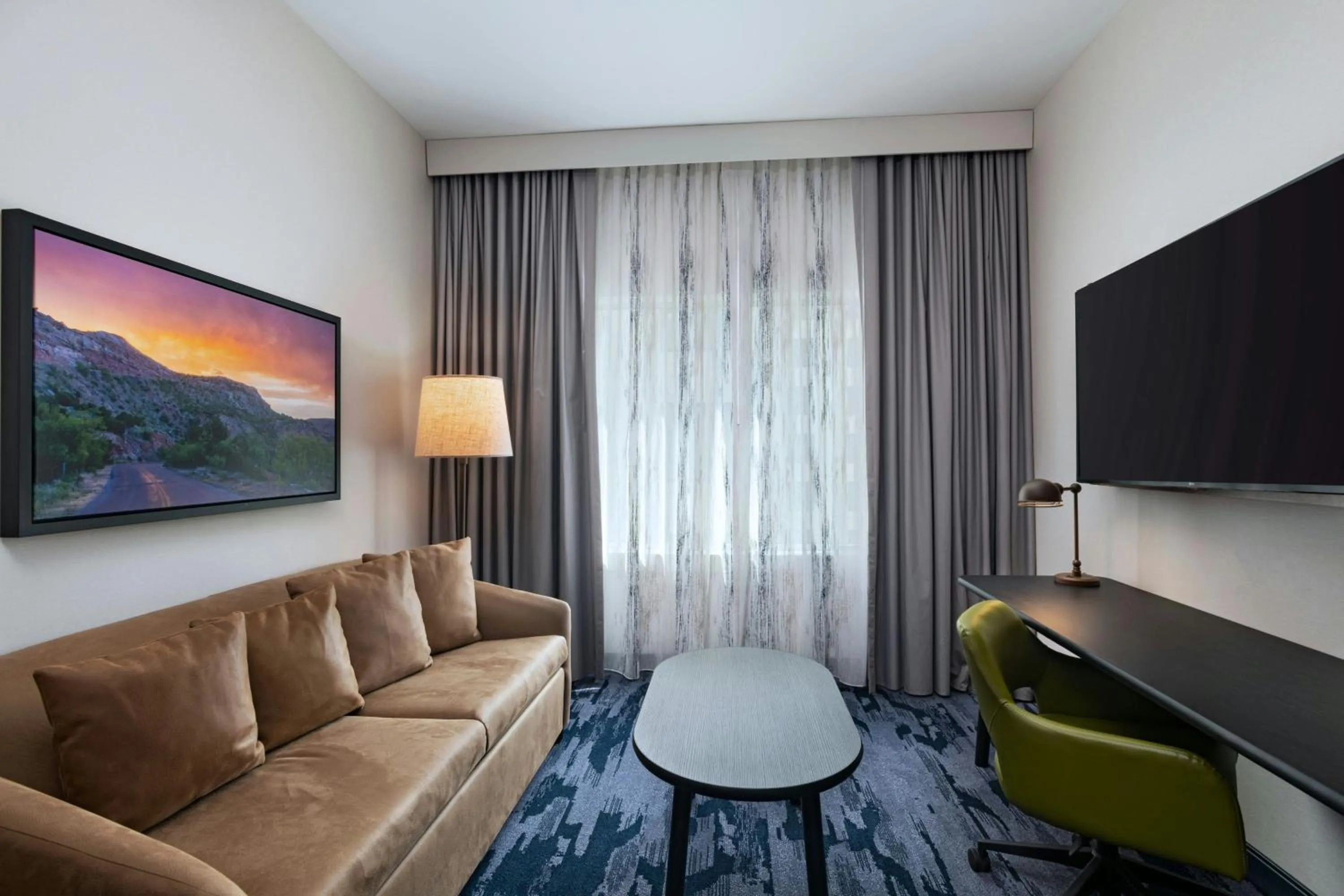 Bedroom in Fairfield Inn & Suites Austin Downtown