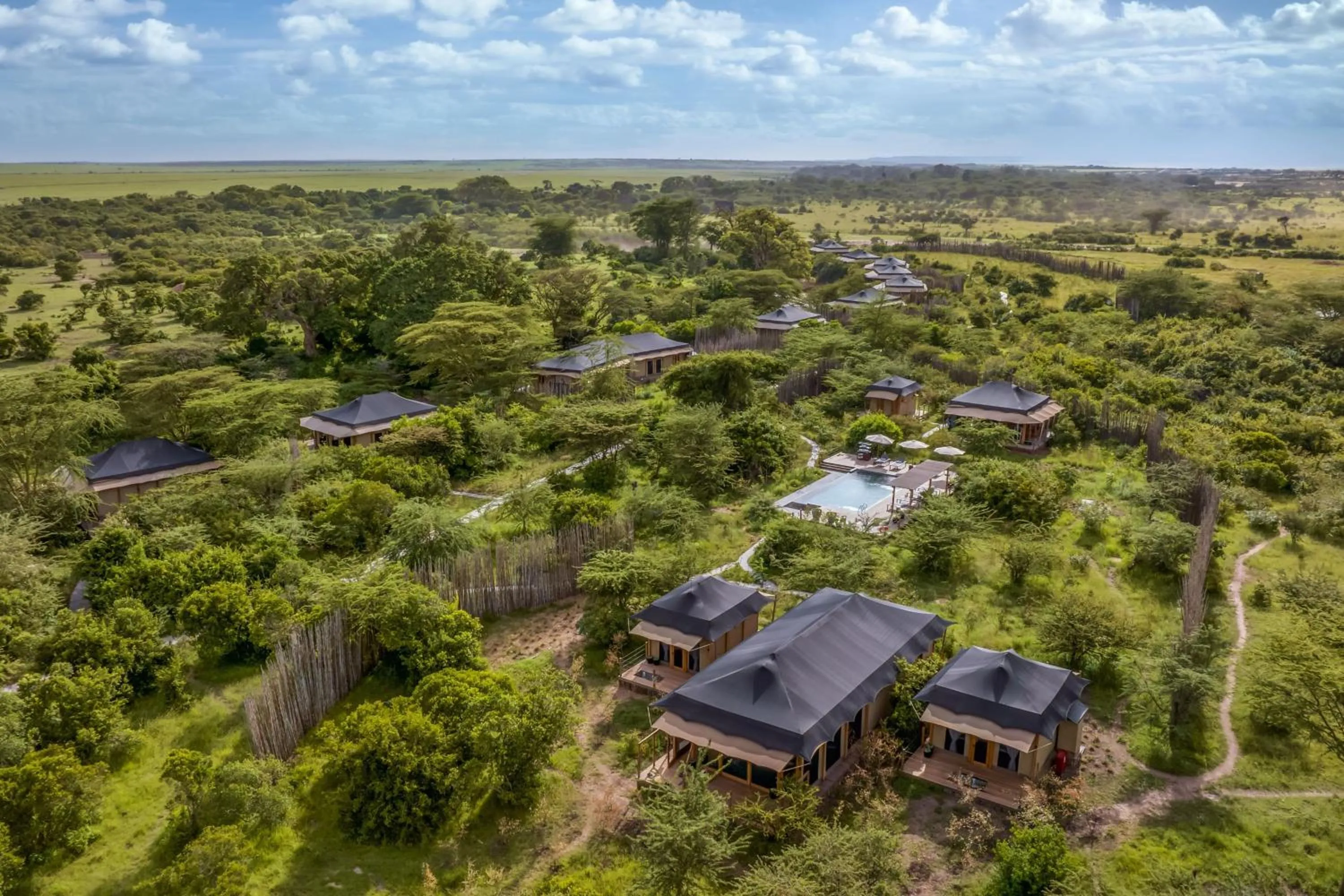 Swimming pool in JW Marriott Masai Mara Lodge