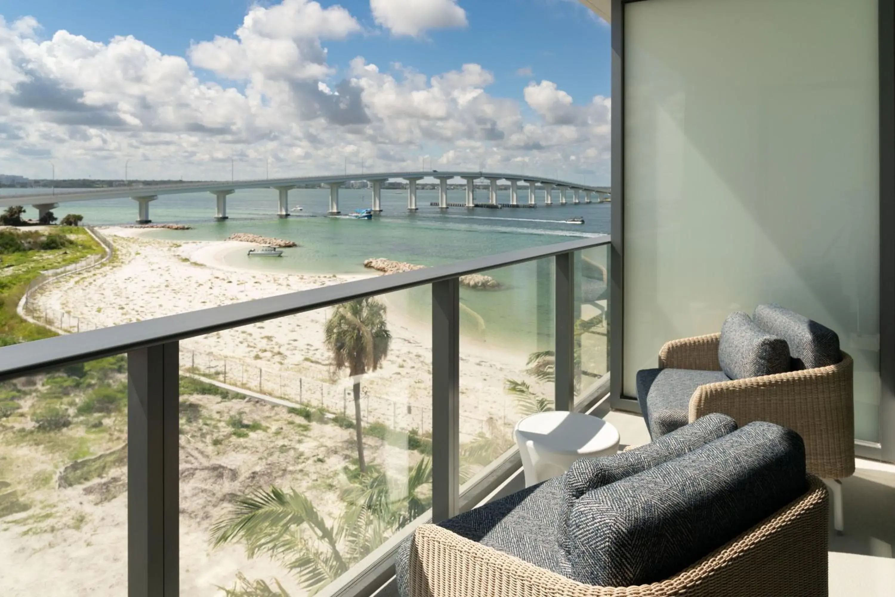 Queen Room with Two Queen Beds and Intracoastal View - High Floor in JW Marriott Clearwater Beach Resort & Spa Queen Room with Two Queen Beds and Intracoastal View - High Floor in JW Marriott Clearwater Beach Resort & Spa