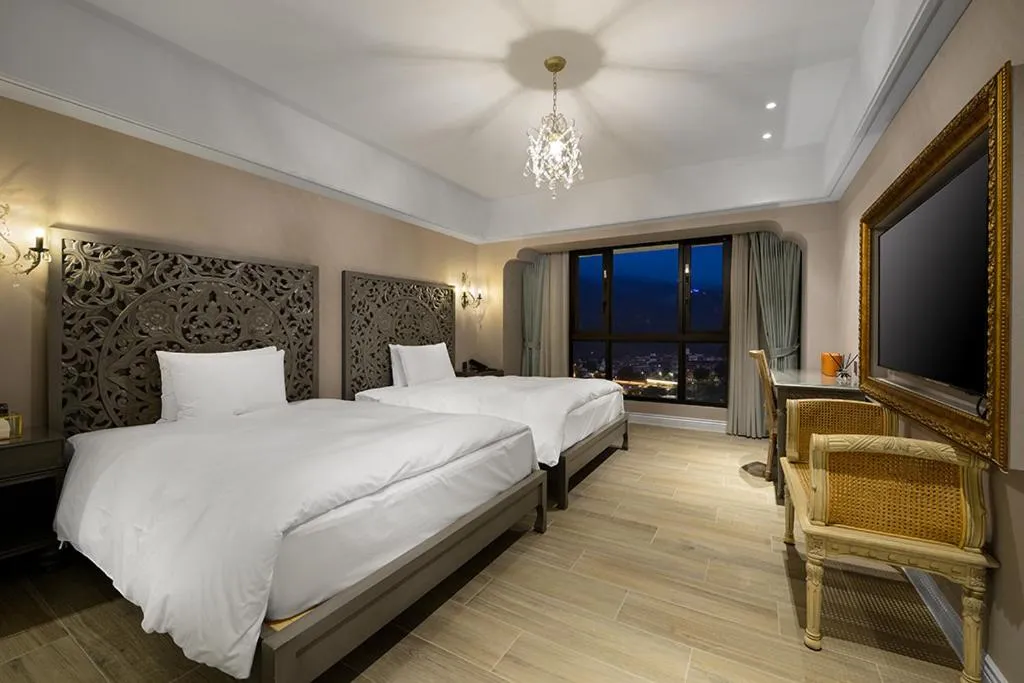 Bed in 格拉斯行館 Grasse Grace Manor 苗栗唯一SLH會員