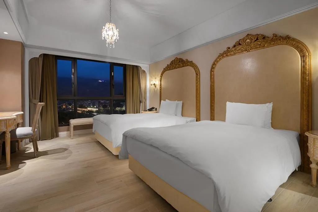 Bed in 格拉斯行館 Grasse Grace Manor 苗栗唯一SLH會員