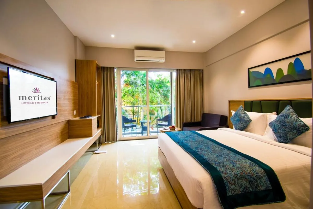 Bed in Meritas Aura Resort