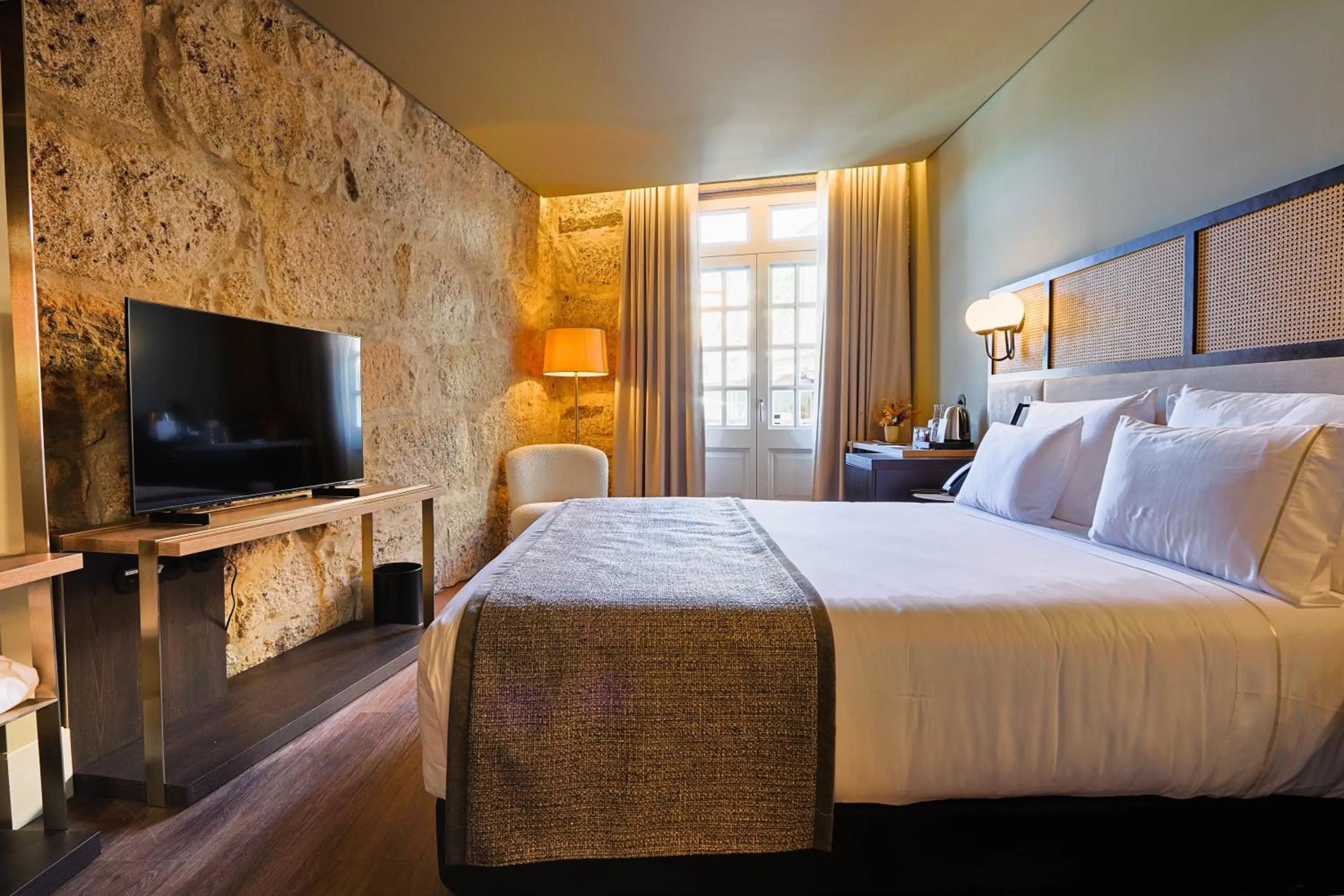 Bedroom, Bed in Timbre Virtudes