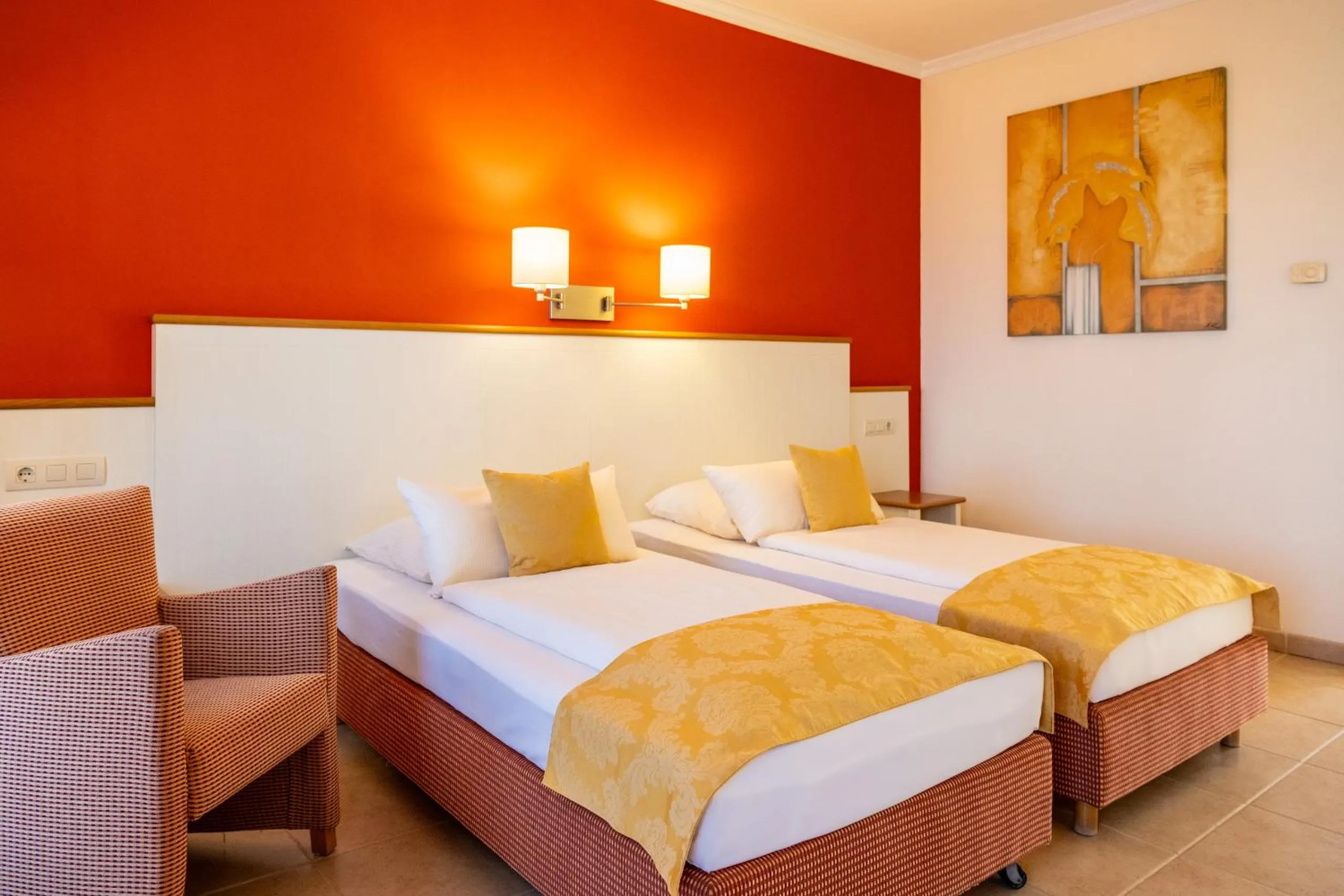 Photo of the whole room, Bed in Luz Del Mar