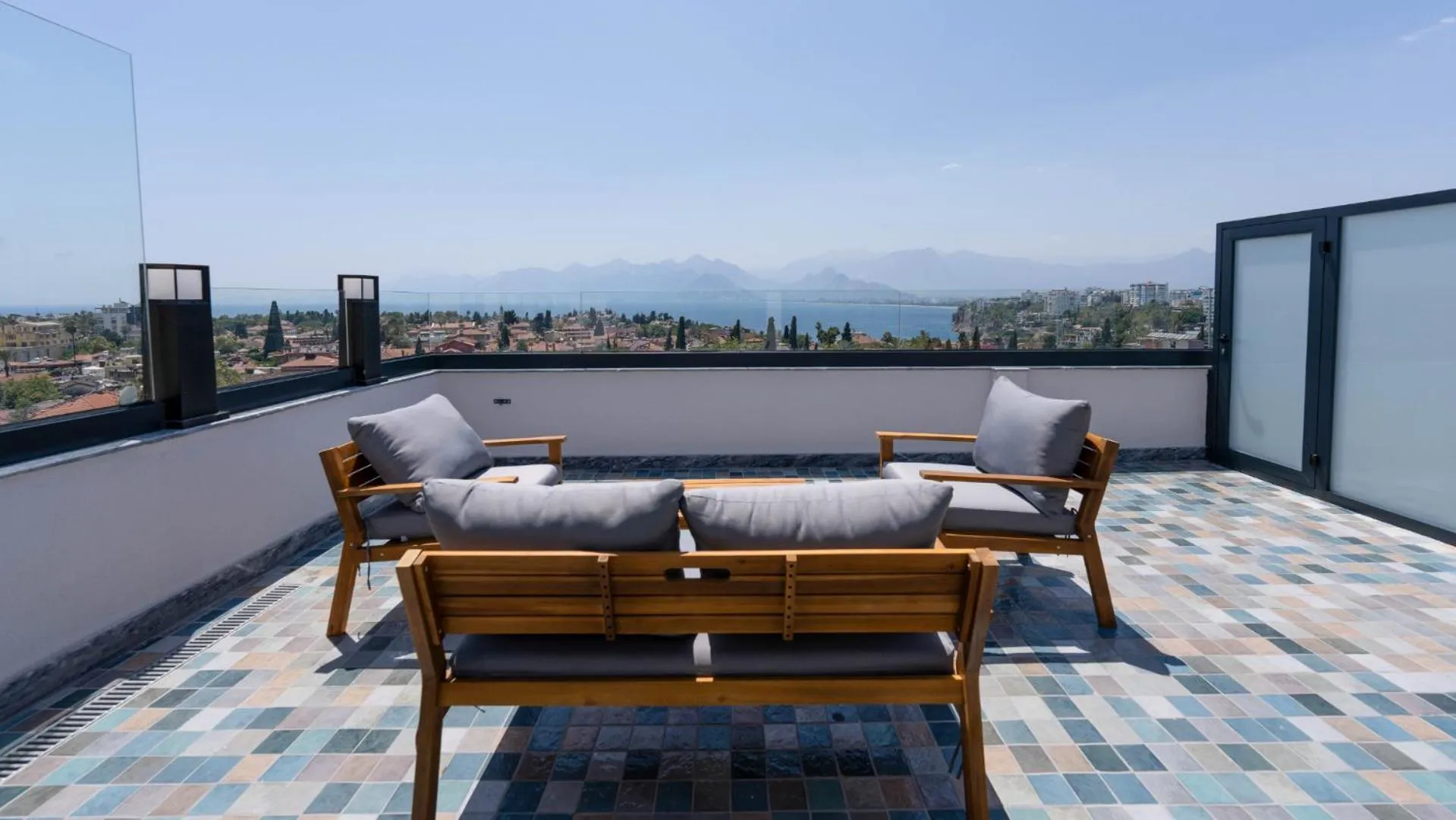 Balcony/Terrace in Just Inn City