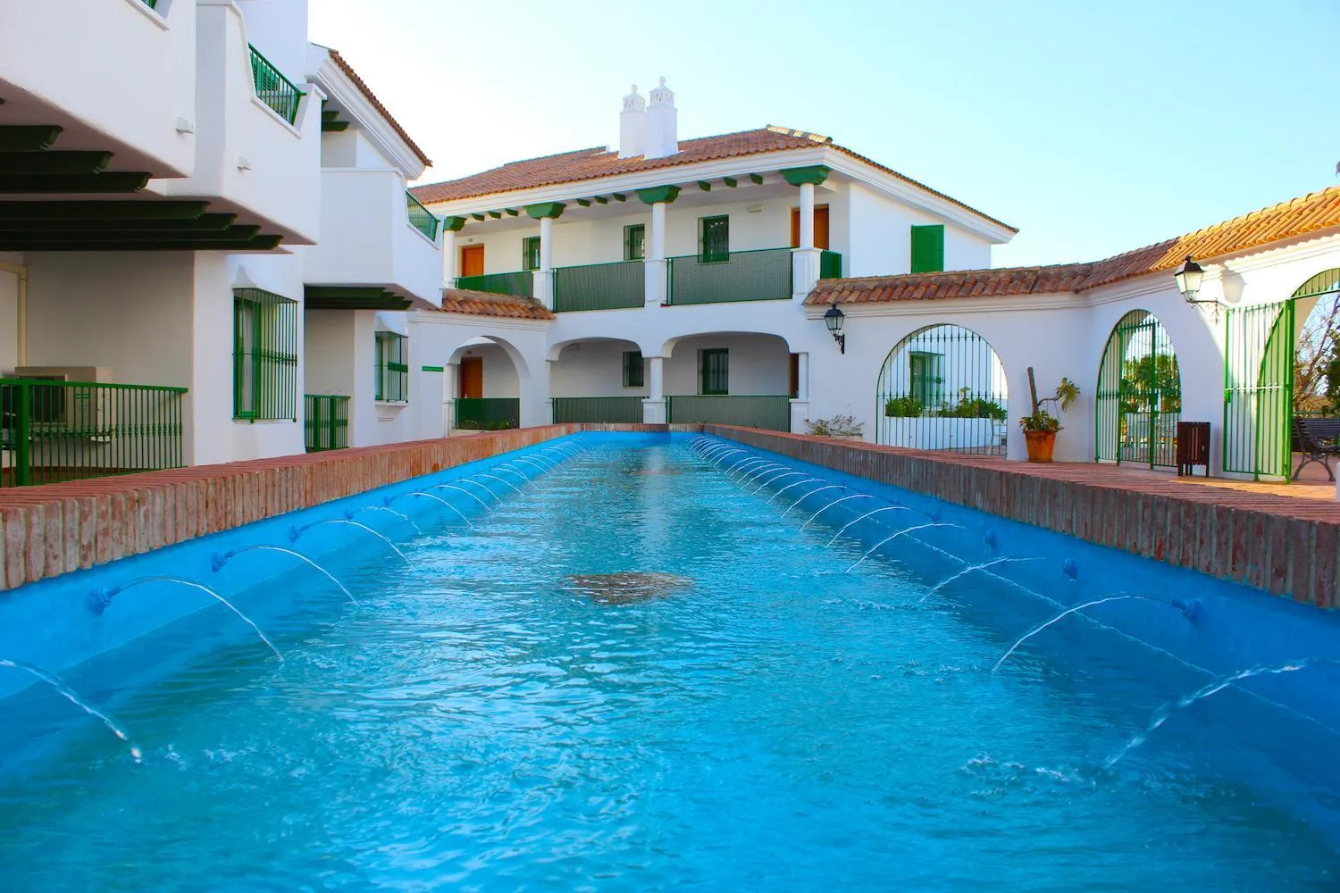 Property building in Hotel Apartamentos Manilva Sun