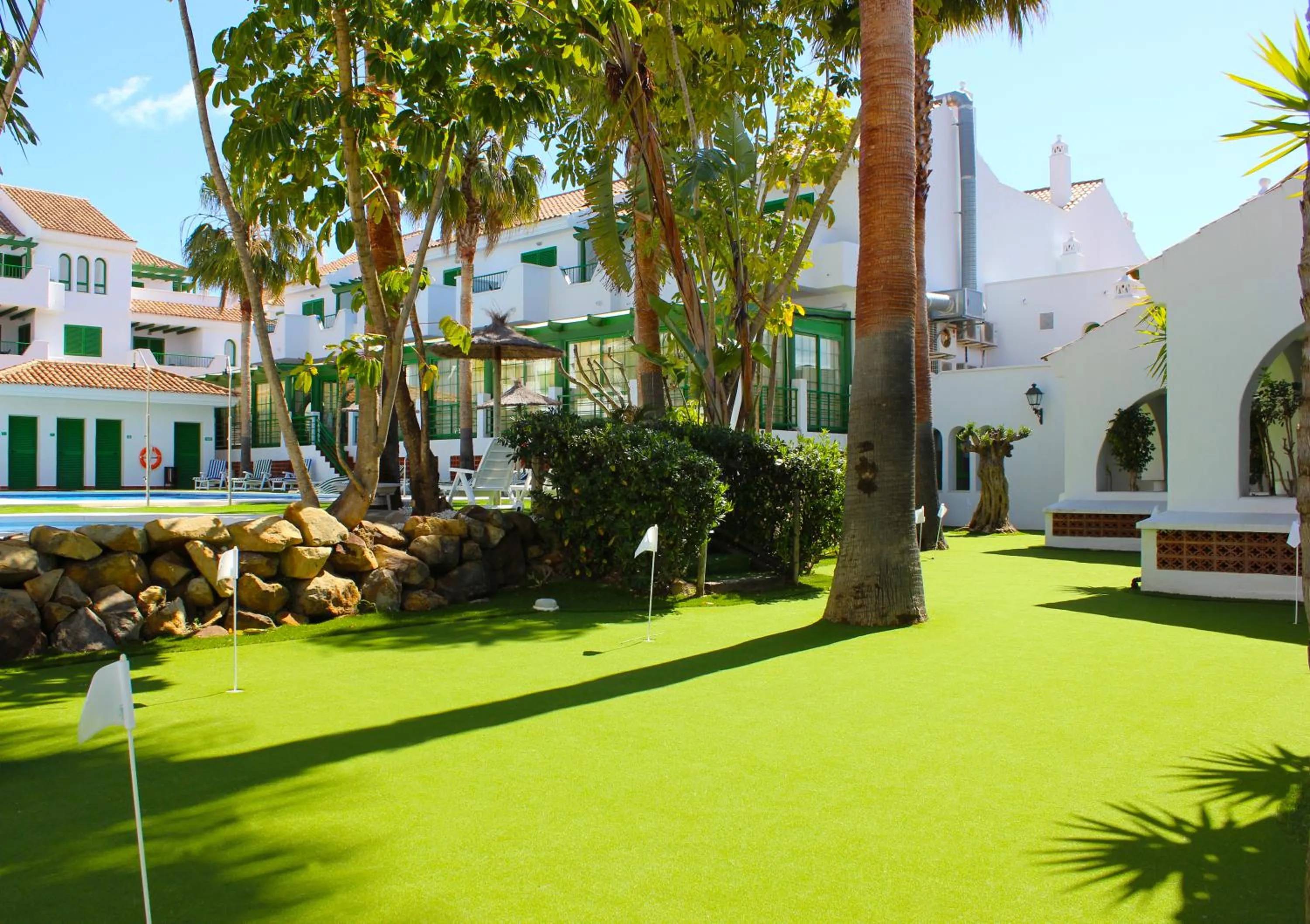 Garden in Hotel Apartamentos Manilva Sun