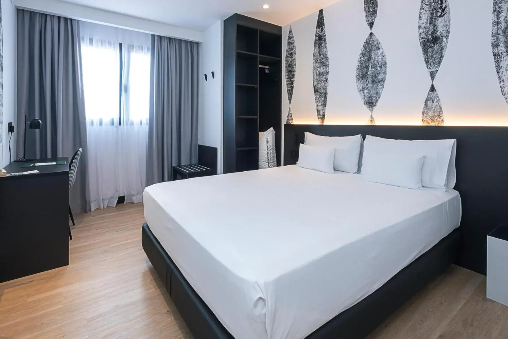 Double Room - single occupancy in Sercotel Plana Suites Double Room - single occupancy in Sercotel Plana Suites