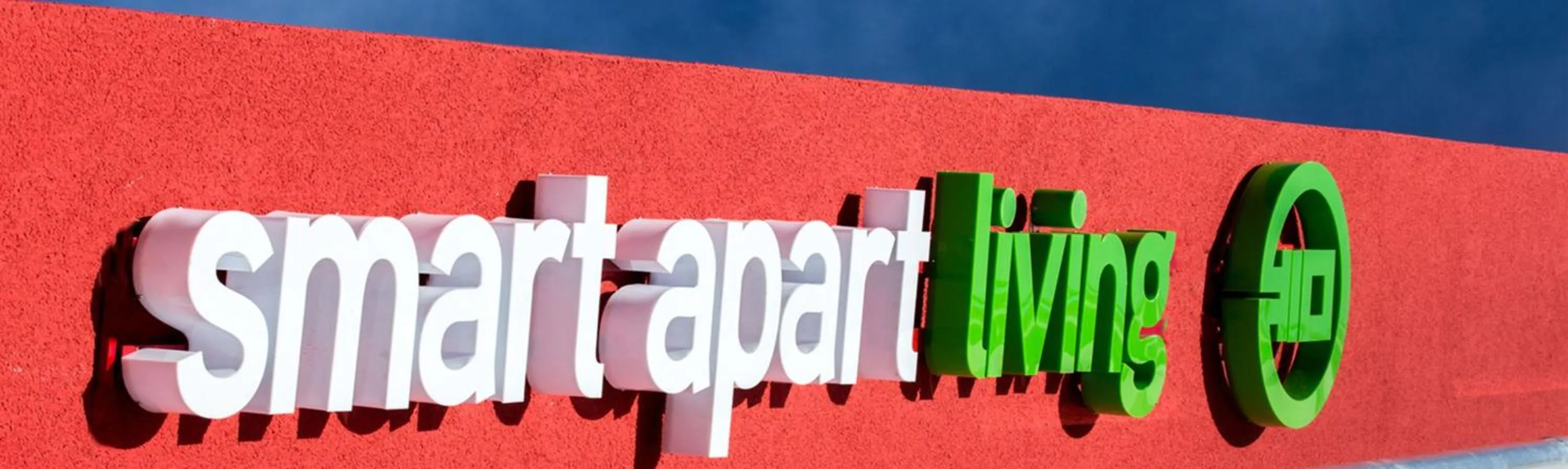 Logo/Certificate/Sign in Smart Nano Living - Wien Hauptbahnhof - self check-in