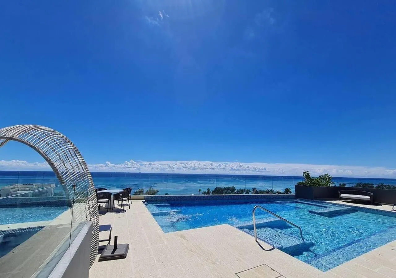 Day in Luxury 1BR Condo Prime Location