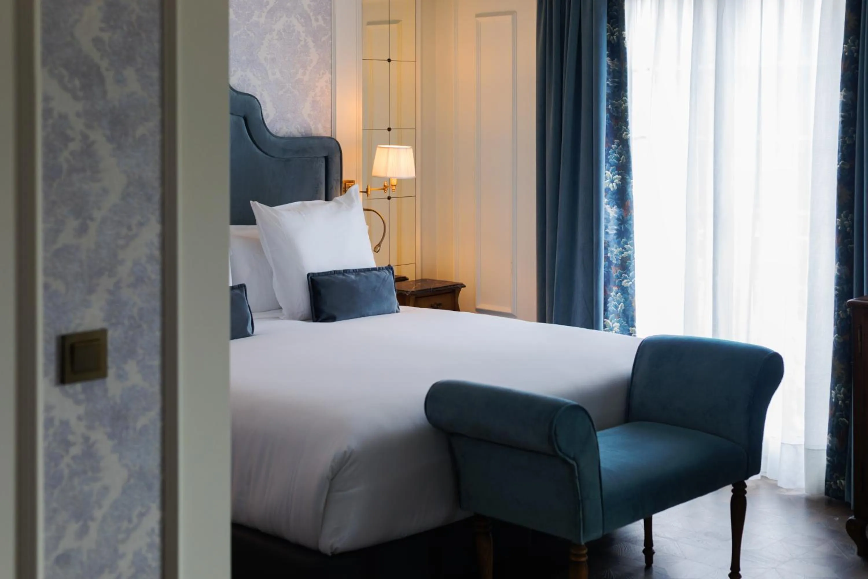 Bed in Hotel Luze Boutique San Sebastian