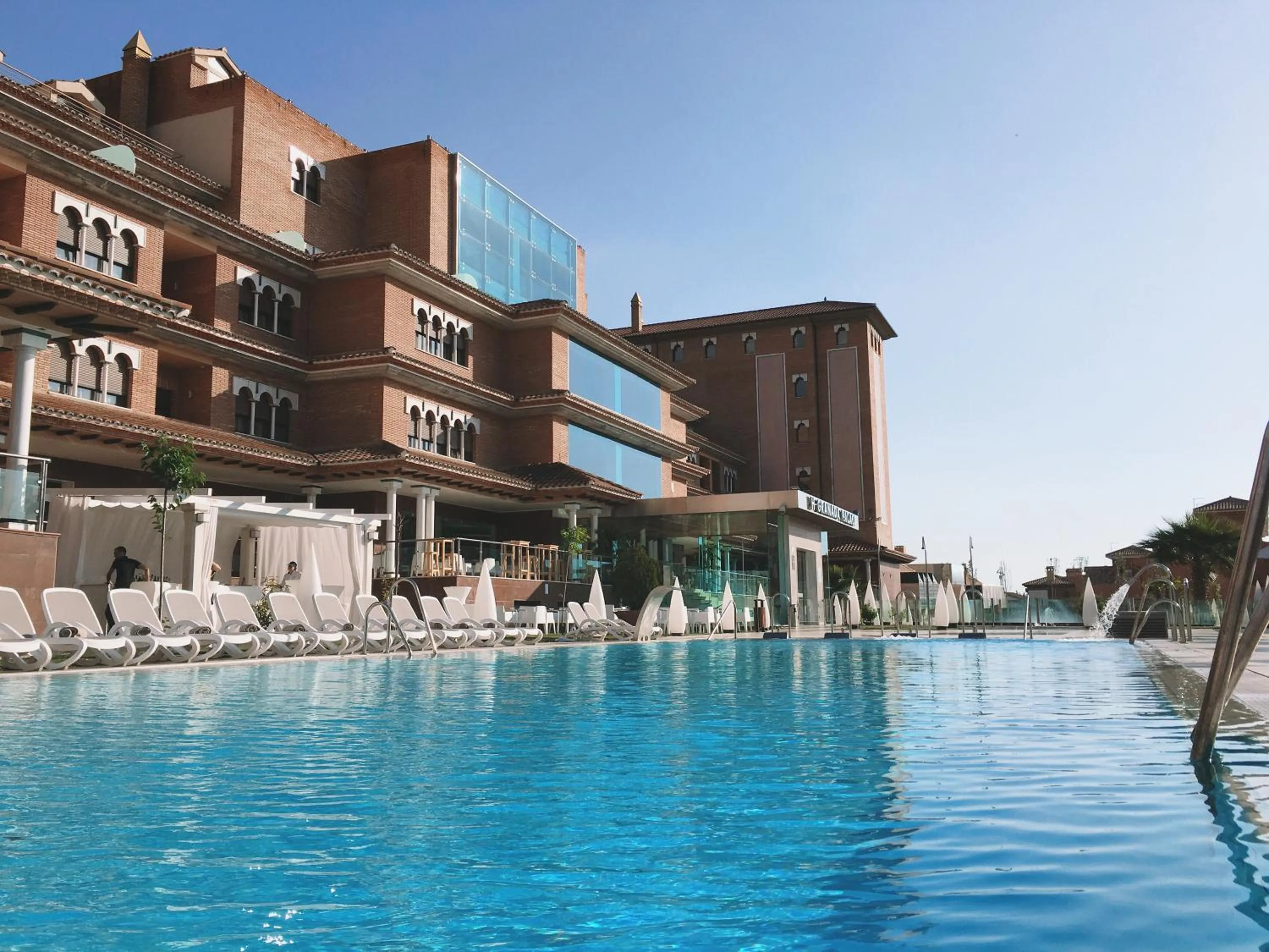 Property building in Hotel Granada Palace