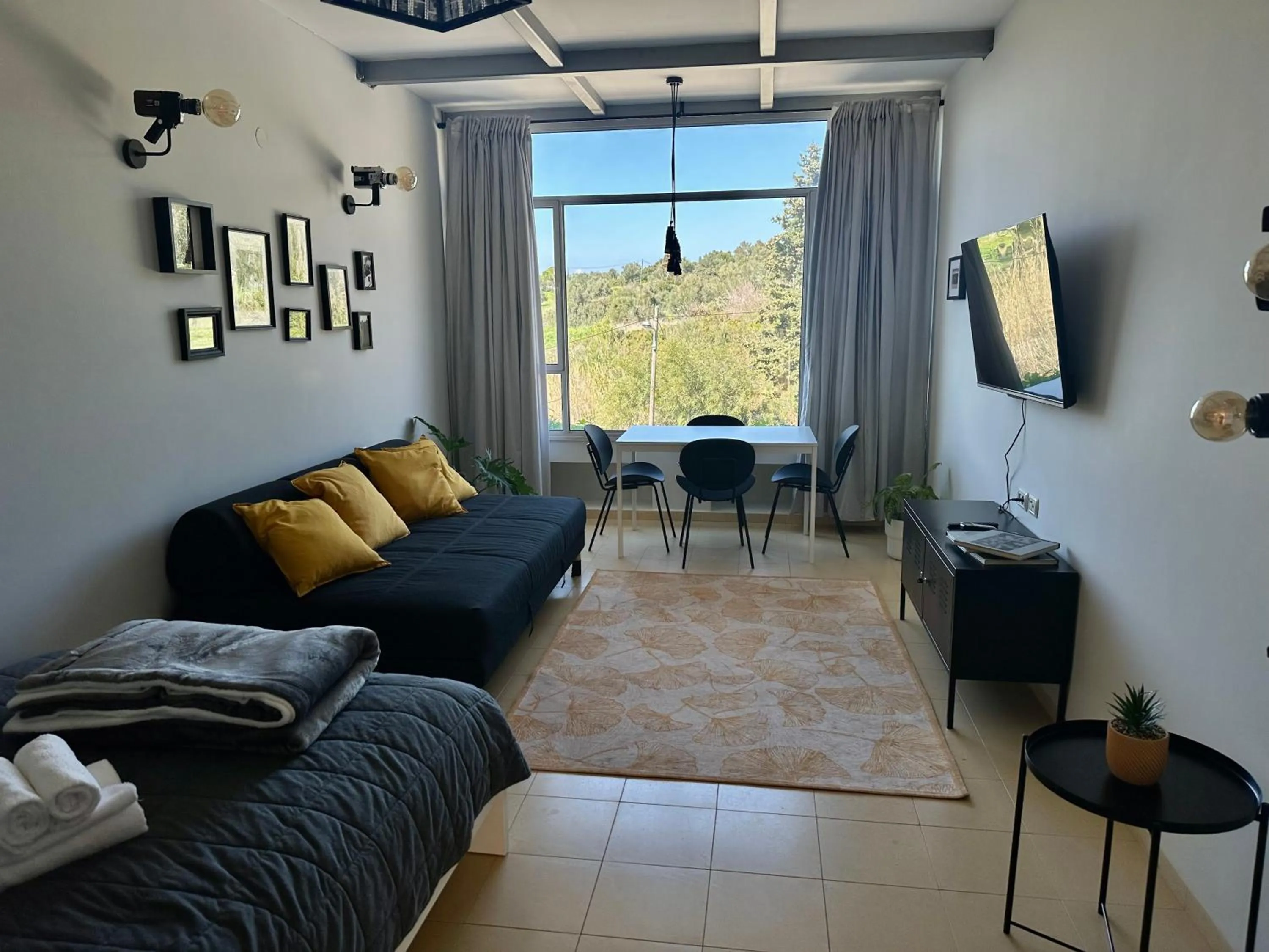 Natural landscape, Bed in Ein Hod - Artists Village