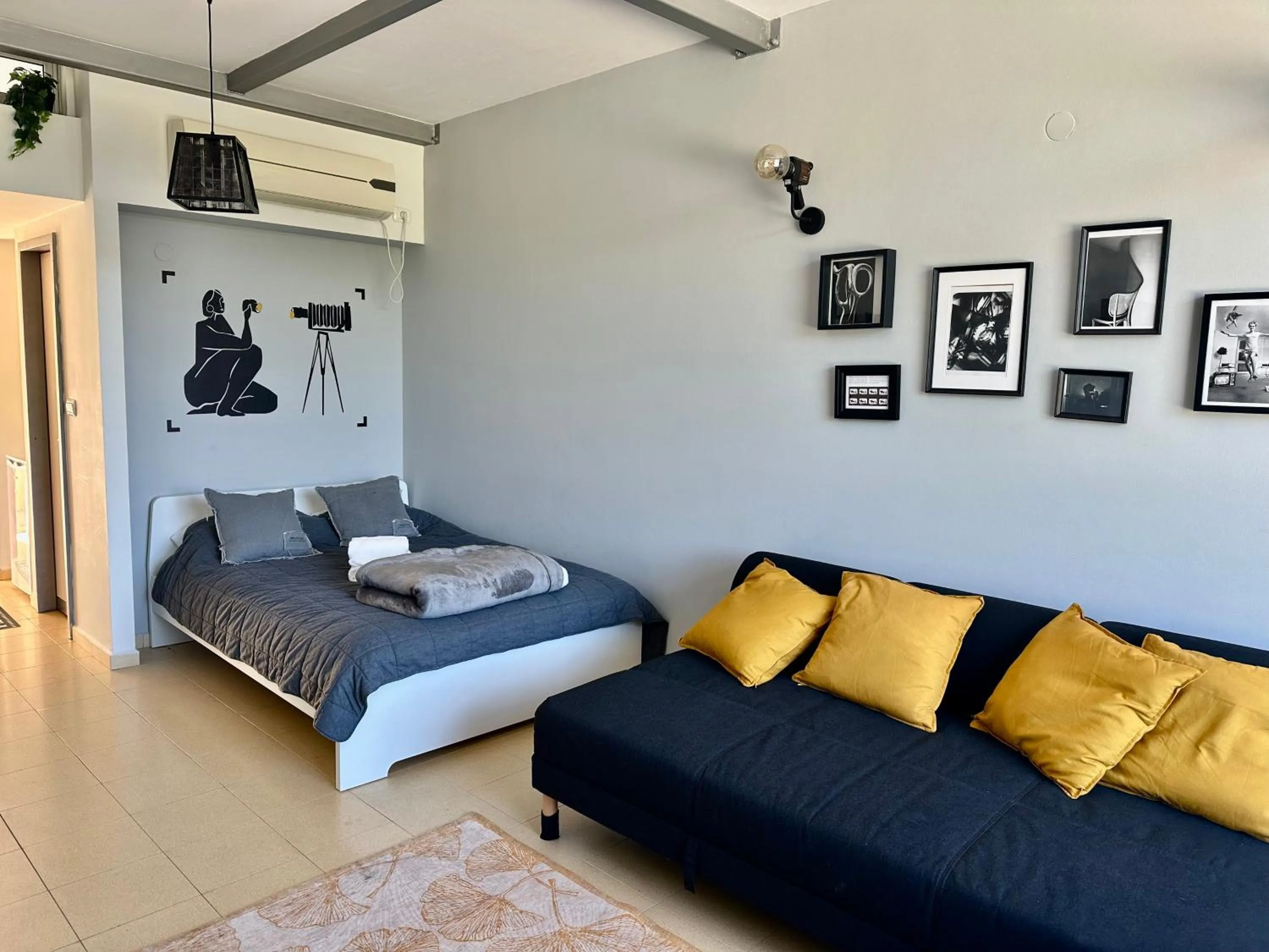 Bed in Ein Hod - Artists Village