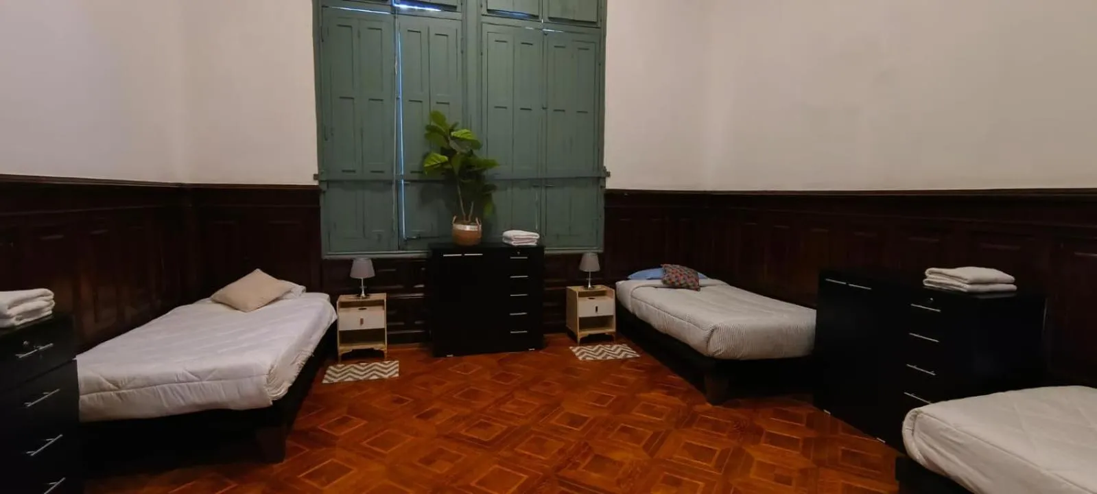 Casa Marina Huérfanos