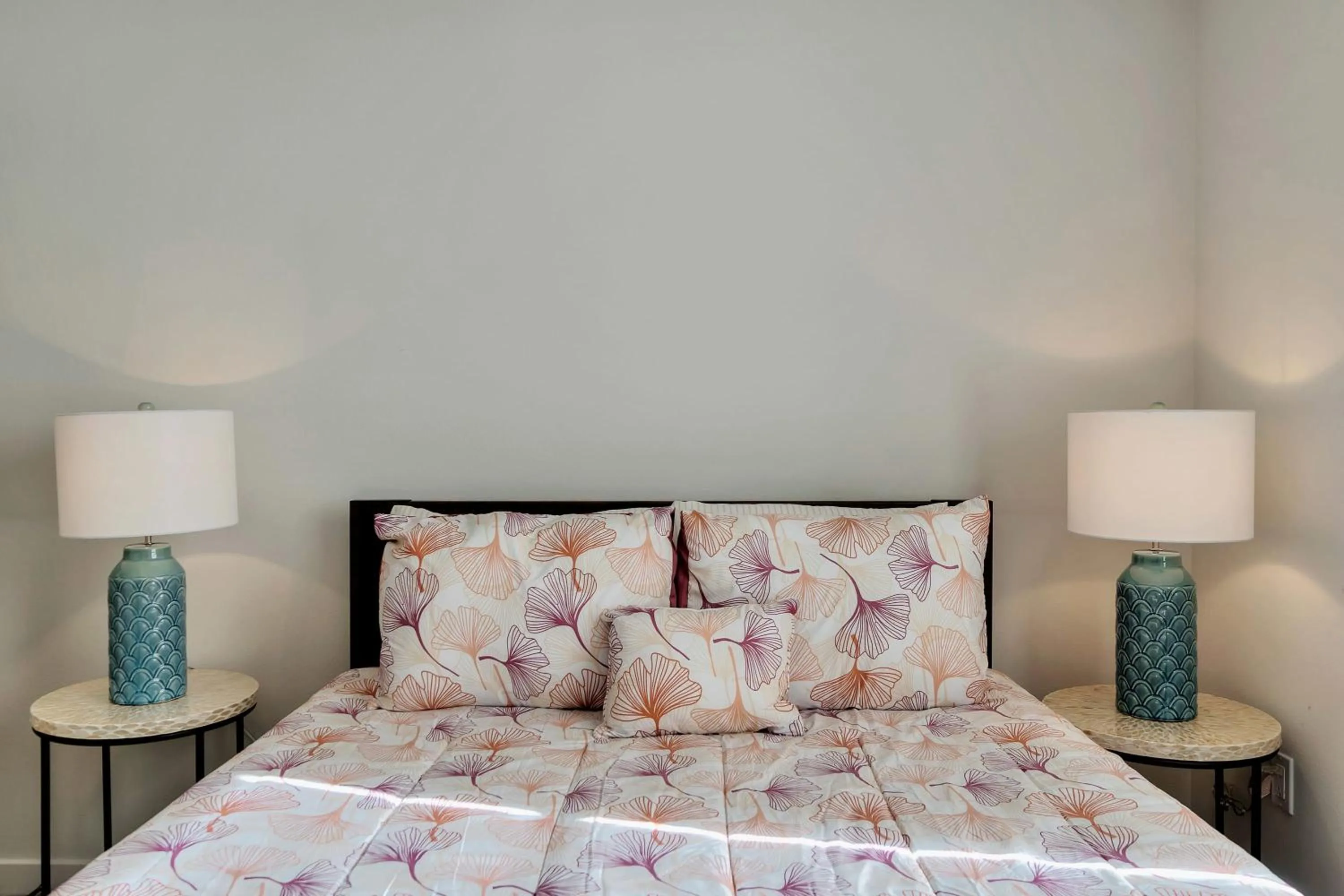 Bed in 5 Heart of Santa Monica apartment