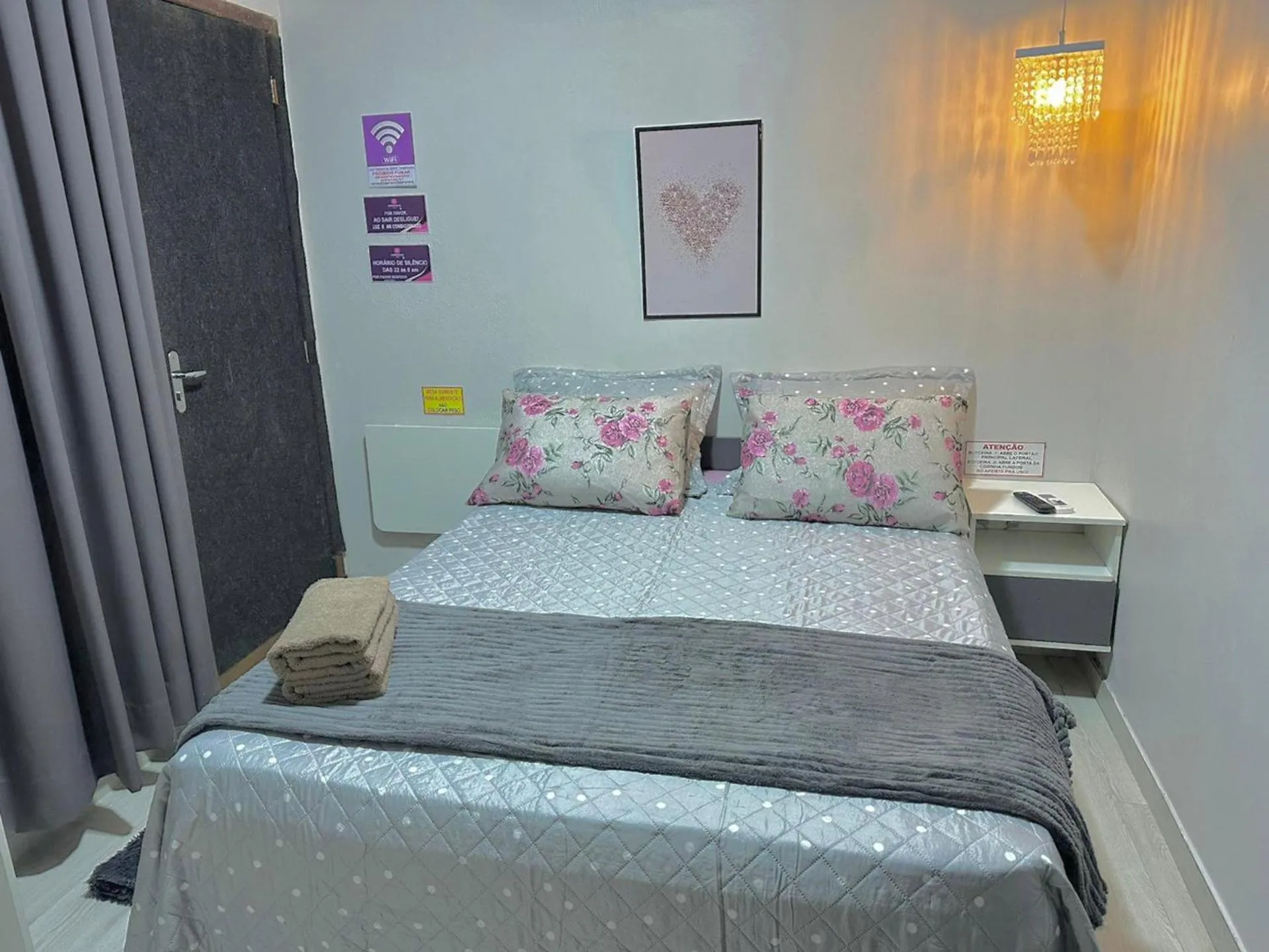 Photo of the whole room, Bed in Hotel Manaus - Dom Pedro