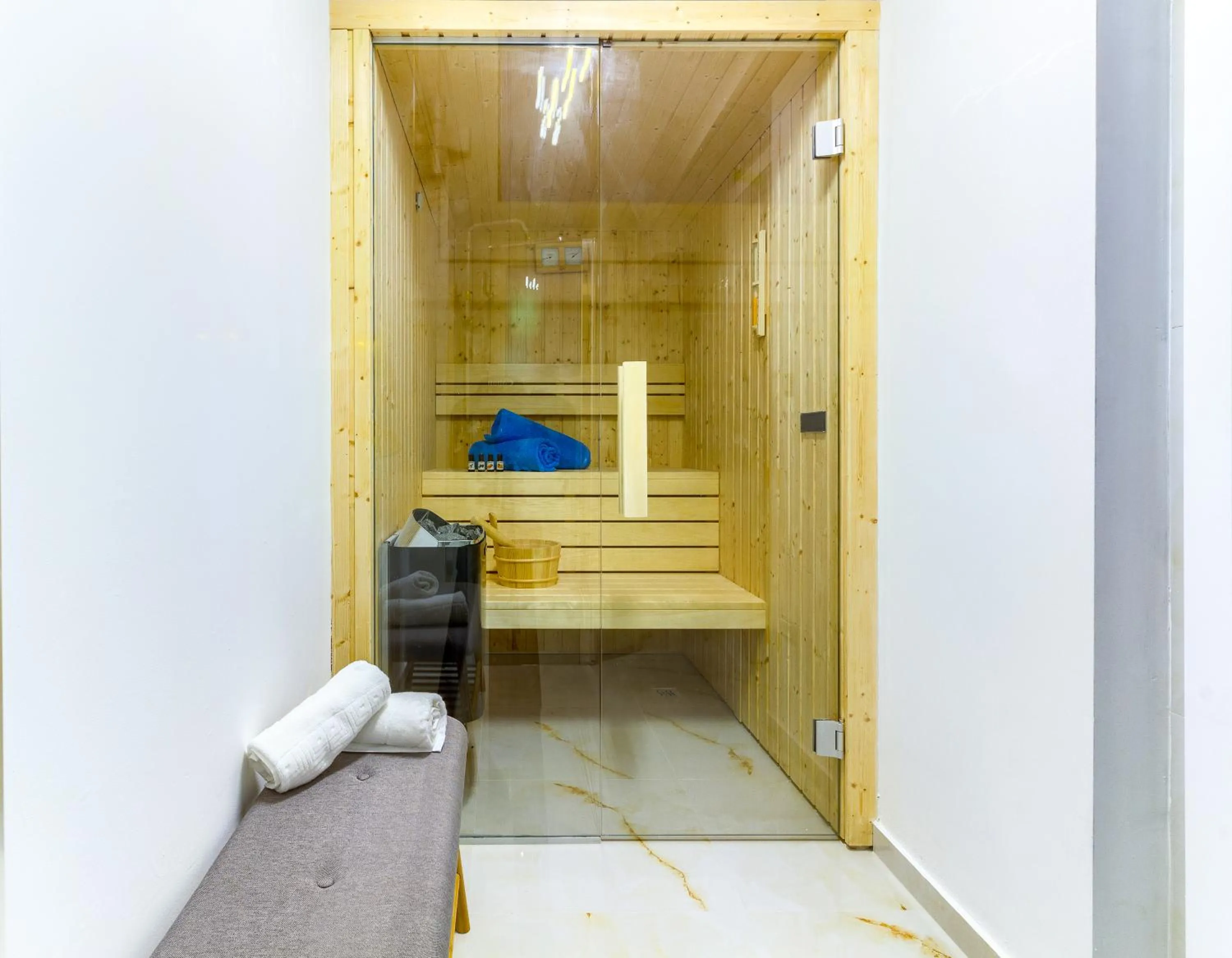 Sauna in Irini Luxury Rooms