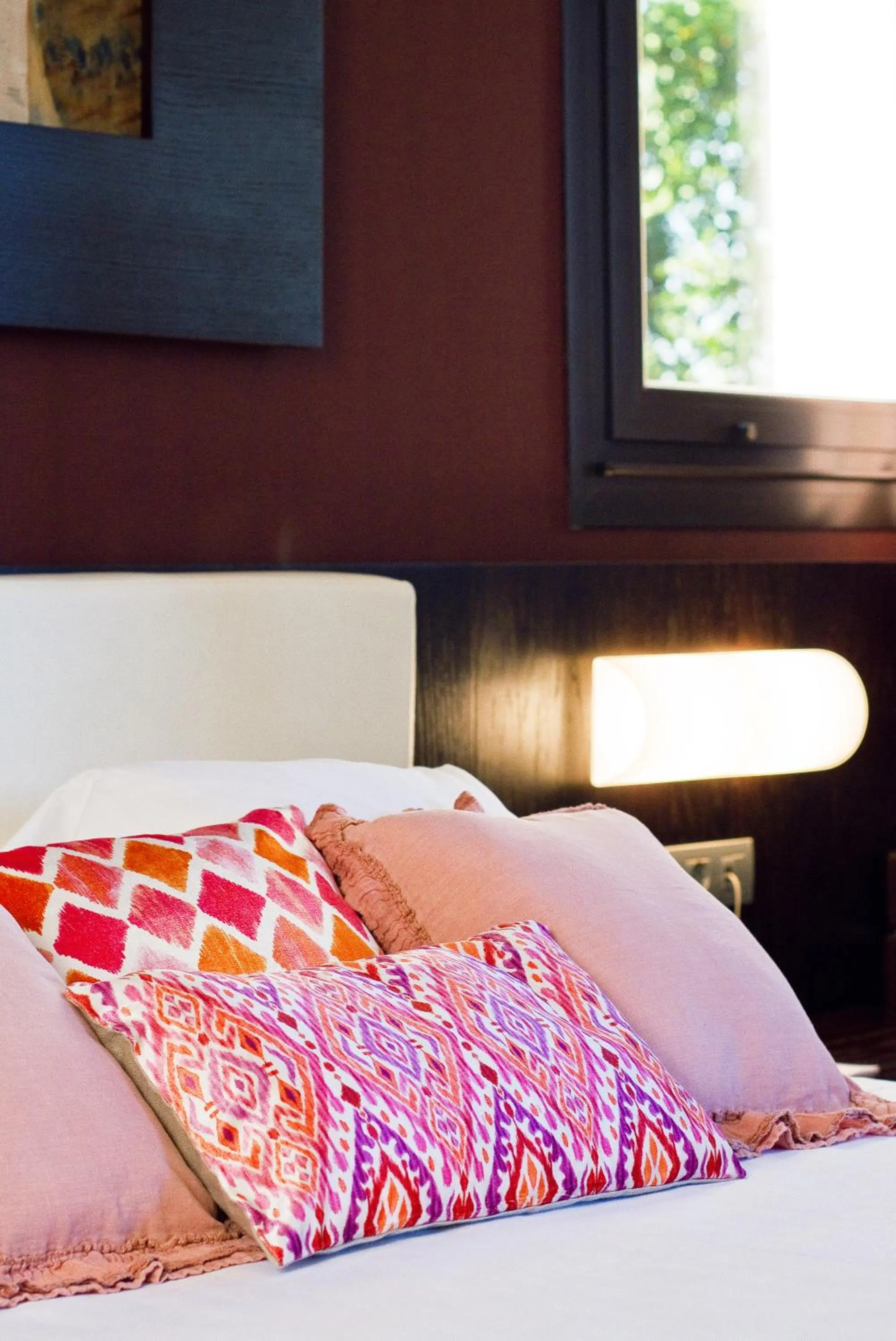 Decorative detail, Bed in Oca Palacio De La Llorea Hotel & Spa