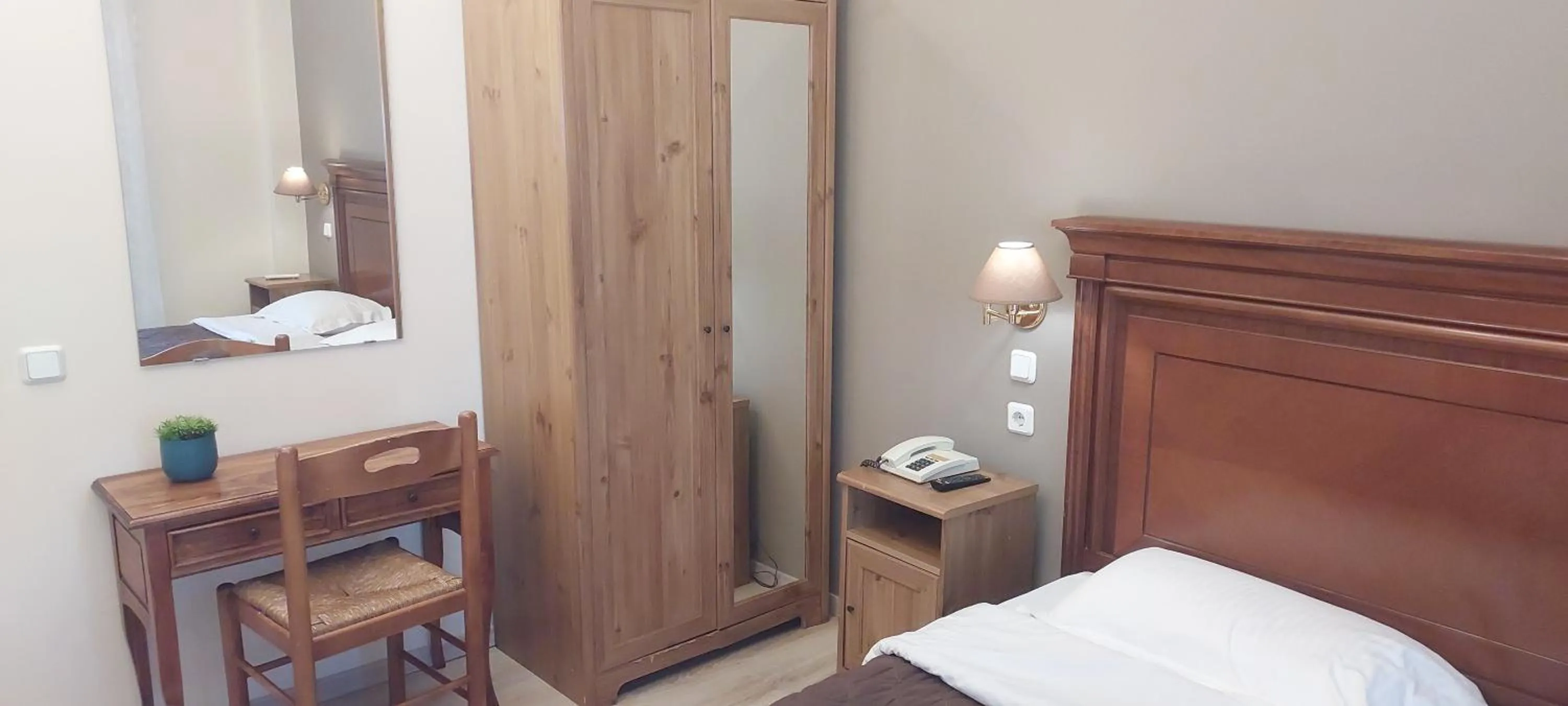 Bed in Alkistis Hotel